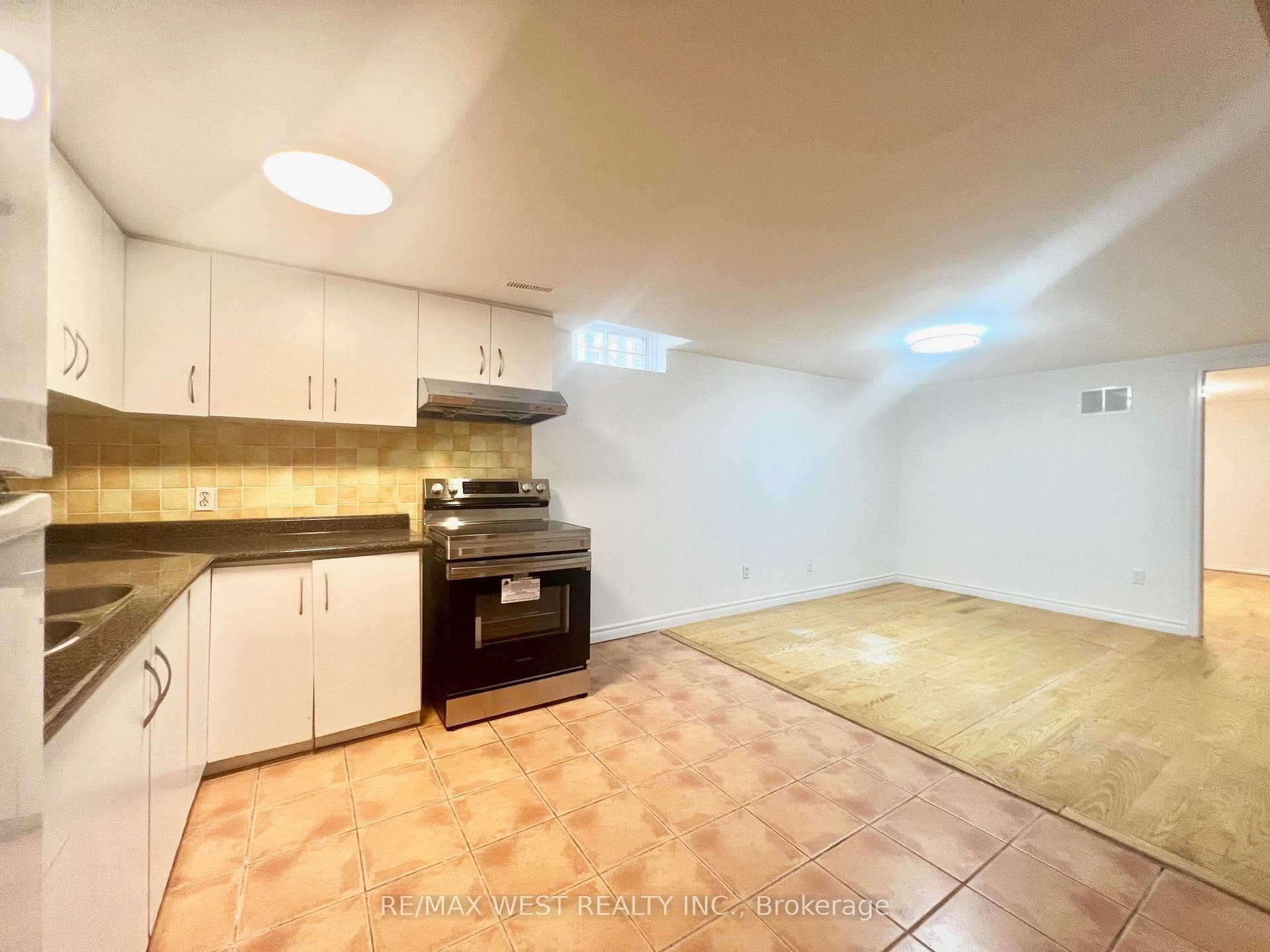 147 Woodhall Road, #Bsmt, Markham, York ON L3S 1M5