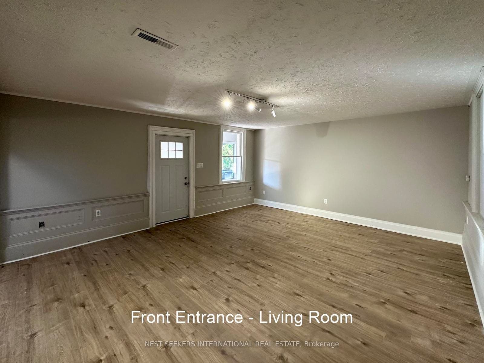 5876 8th Line, Essa, Simcoe ON L0L 1N0