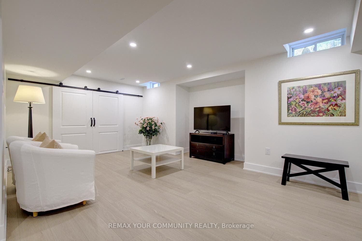 214 Selwyn Road, Richmond Hill, York ON L4E 0A6