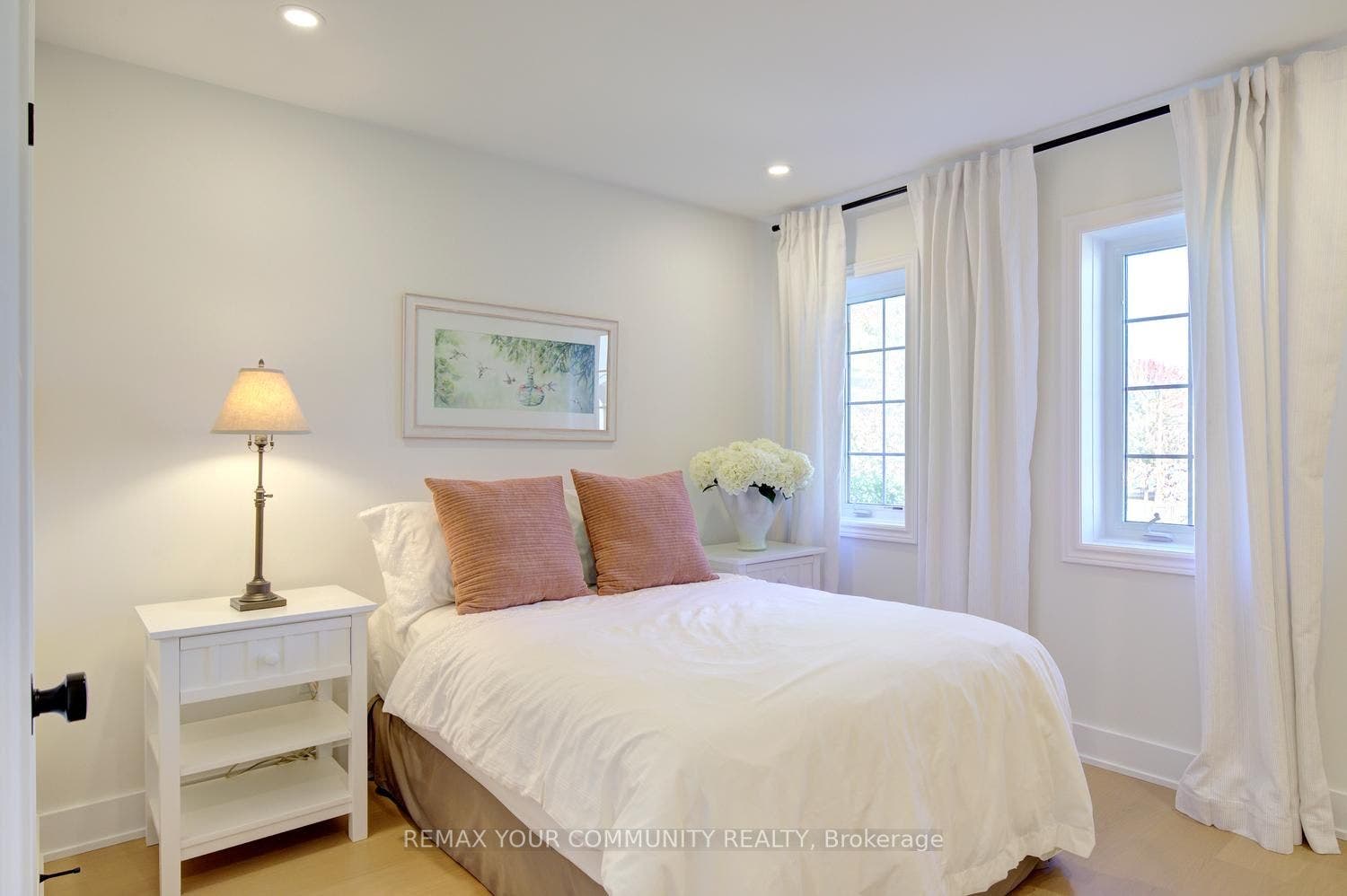214 Selwyn Road, Richmond Hill, York ON L4E 0A6