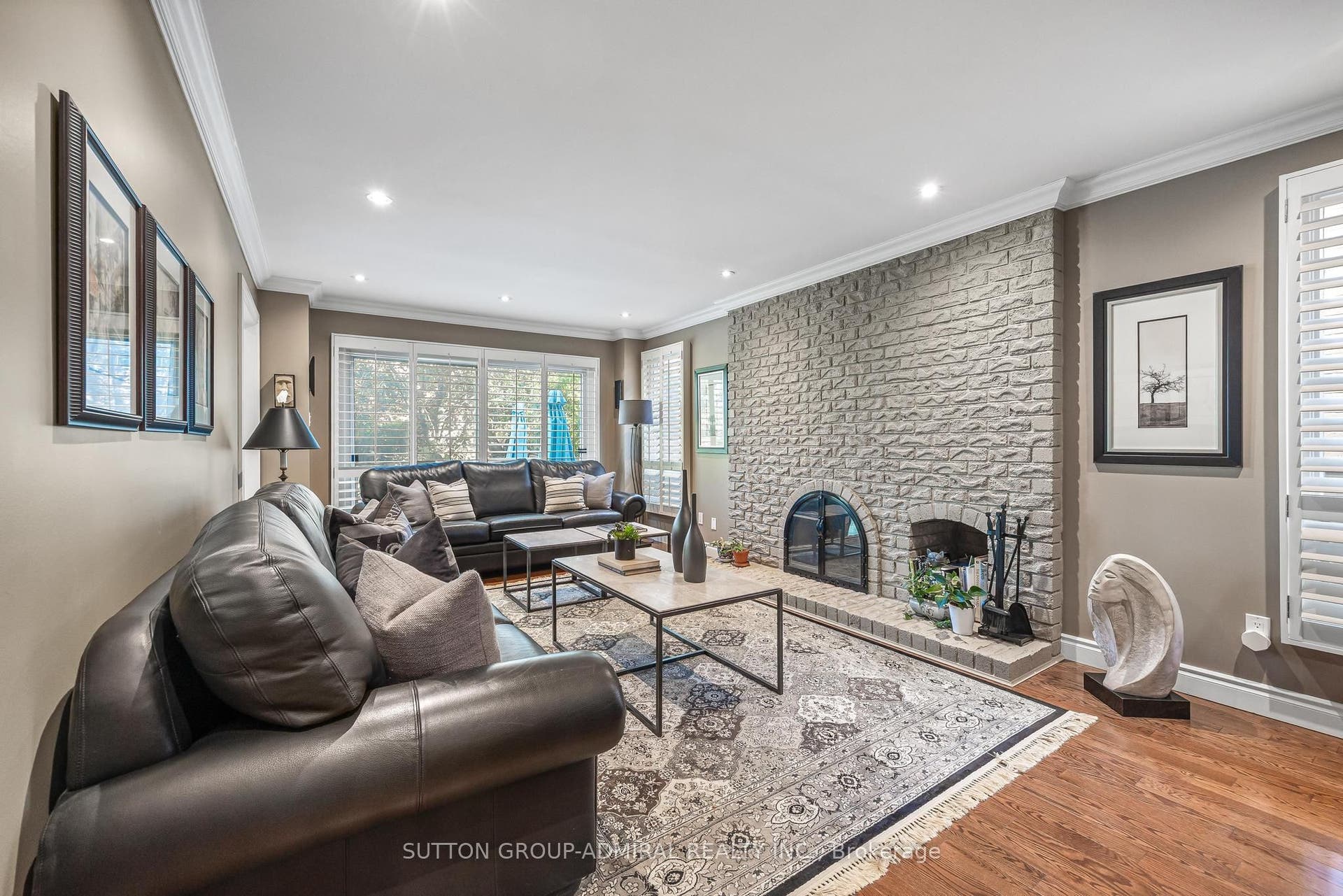 49 Hetherington Crescent, Vaughan, York ON L4J 2M9
