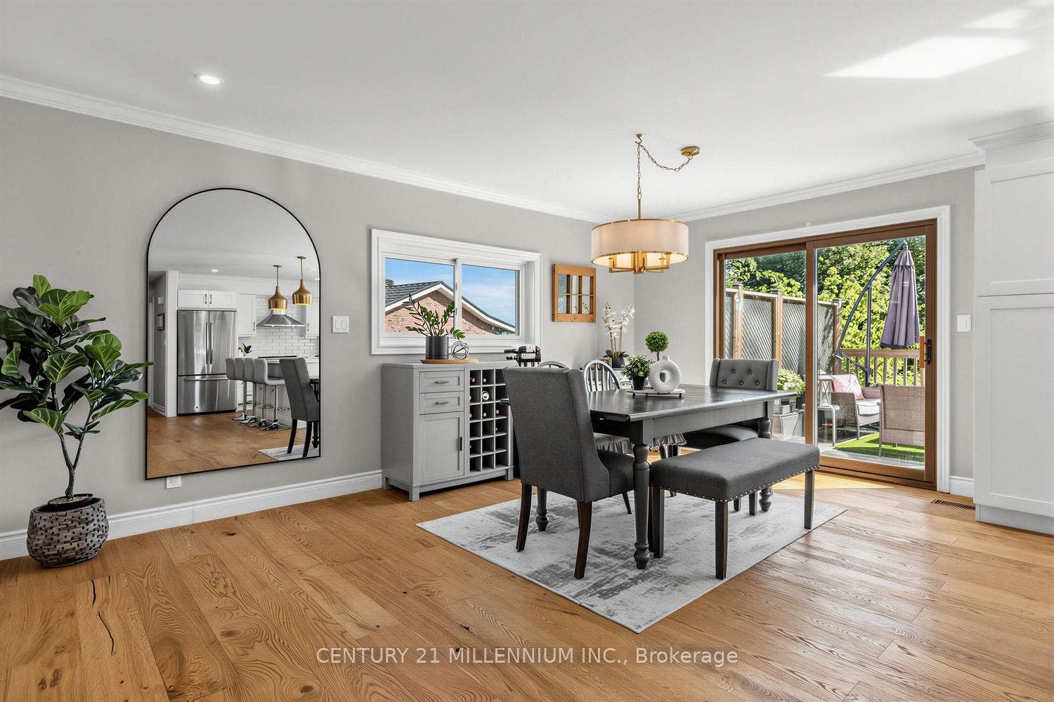 35 Cloverhill Crescent, Innisfil, Simcoe ON L0L 1L0