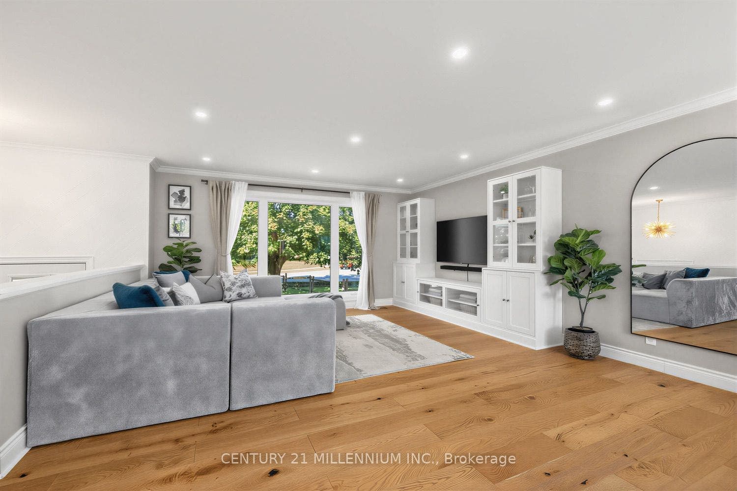 35 Cloverhill Crescent, Innisfil, Simcoe ON L0L 1L0