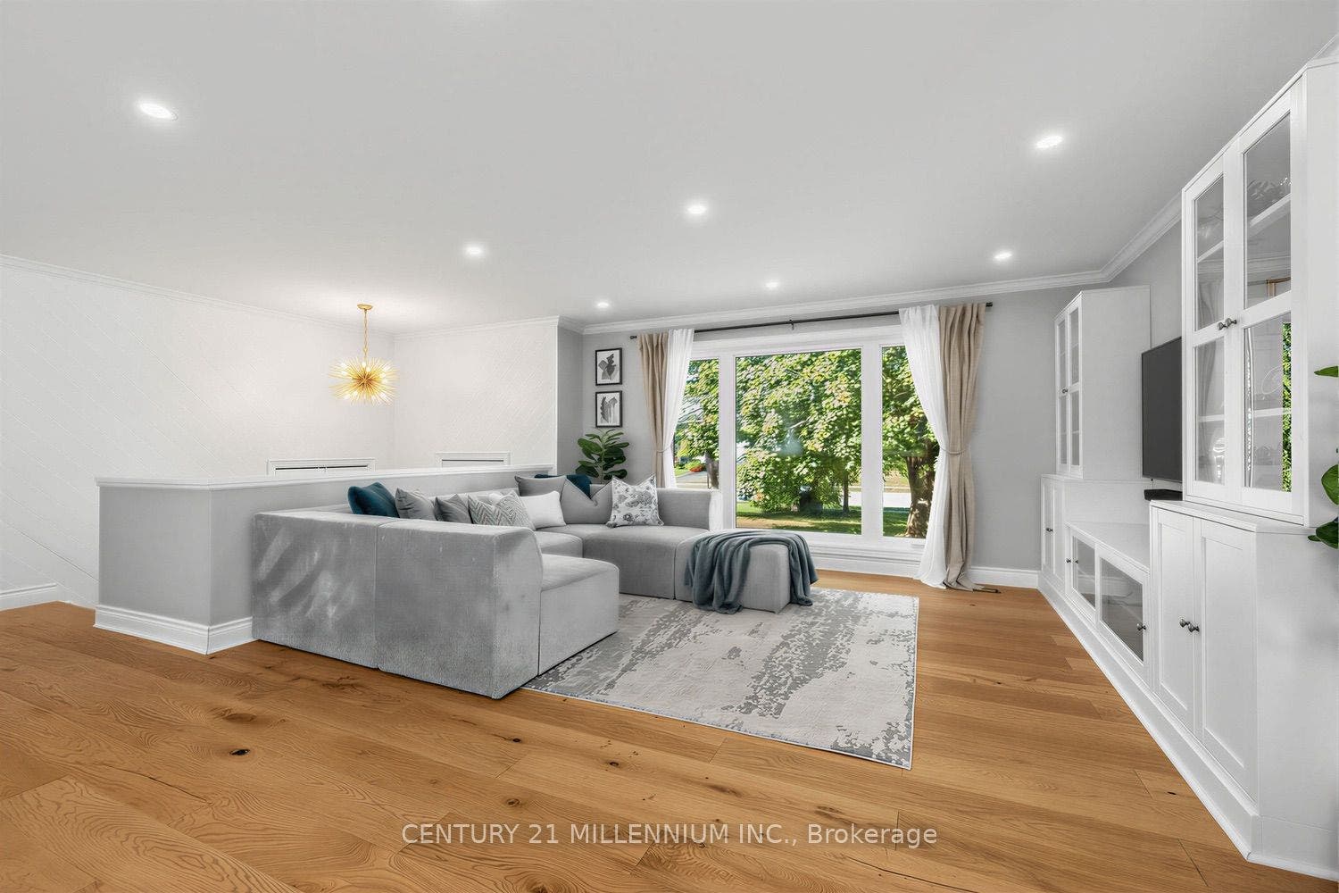 35 Cloverhill Crescent, Innisfil, Simcoe ON L0L 1L0