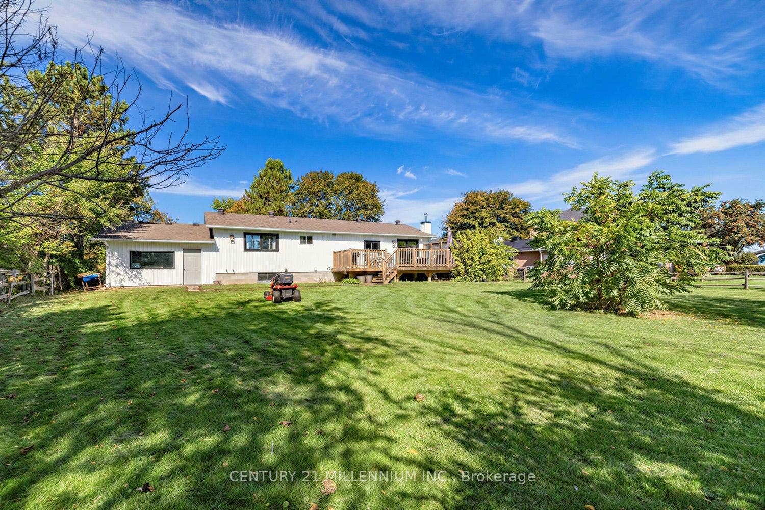 35 Cloverhill Crescent, Innisfil, Simcoe ON L0L 1L0