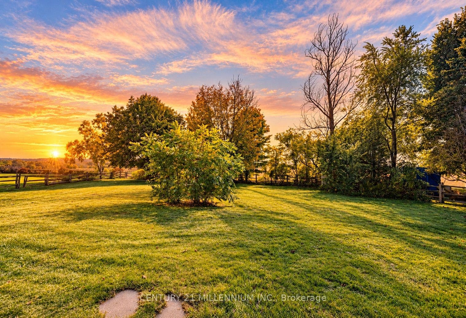 35 Cloverhill Crescent, Innisfil, Simcoe ON L0L 1L0
