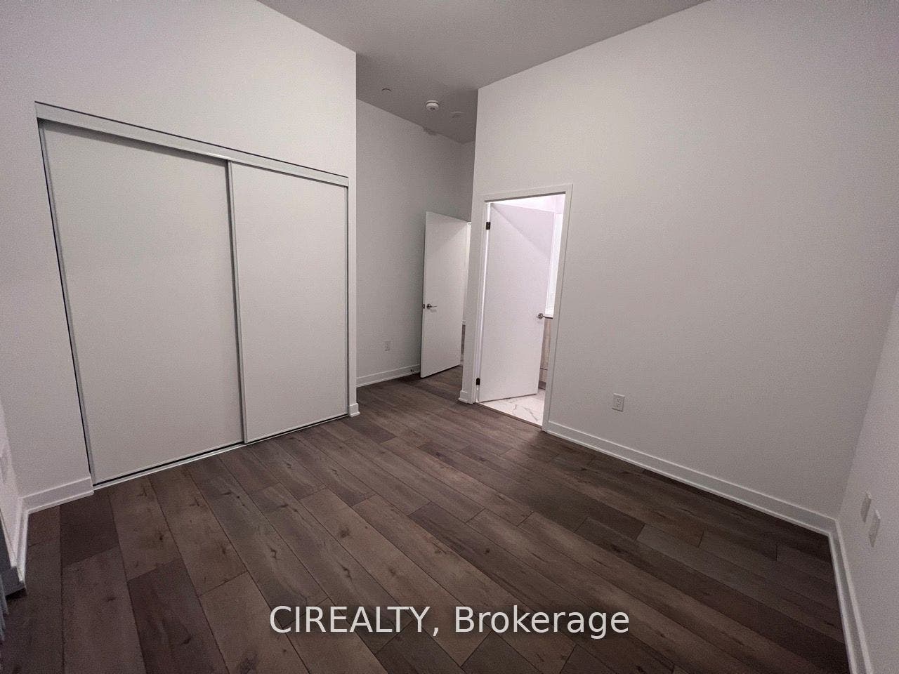 38 Honeycrisp Crescent, #210, Vaughan, York ON L4K 0M8