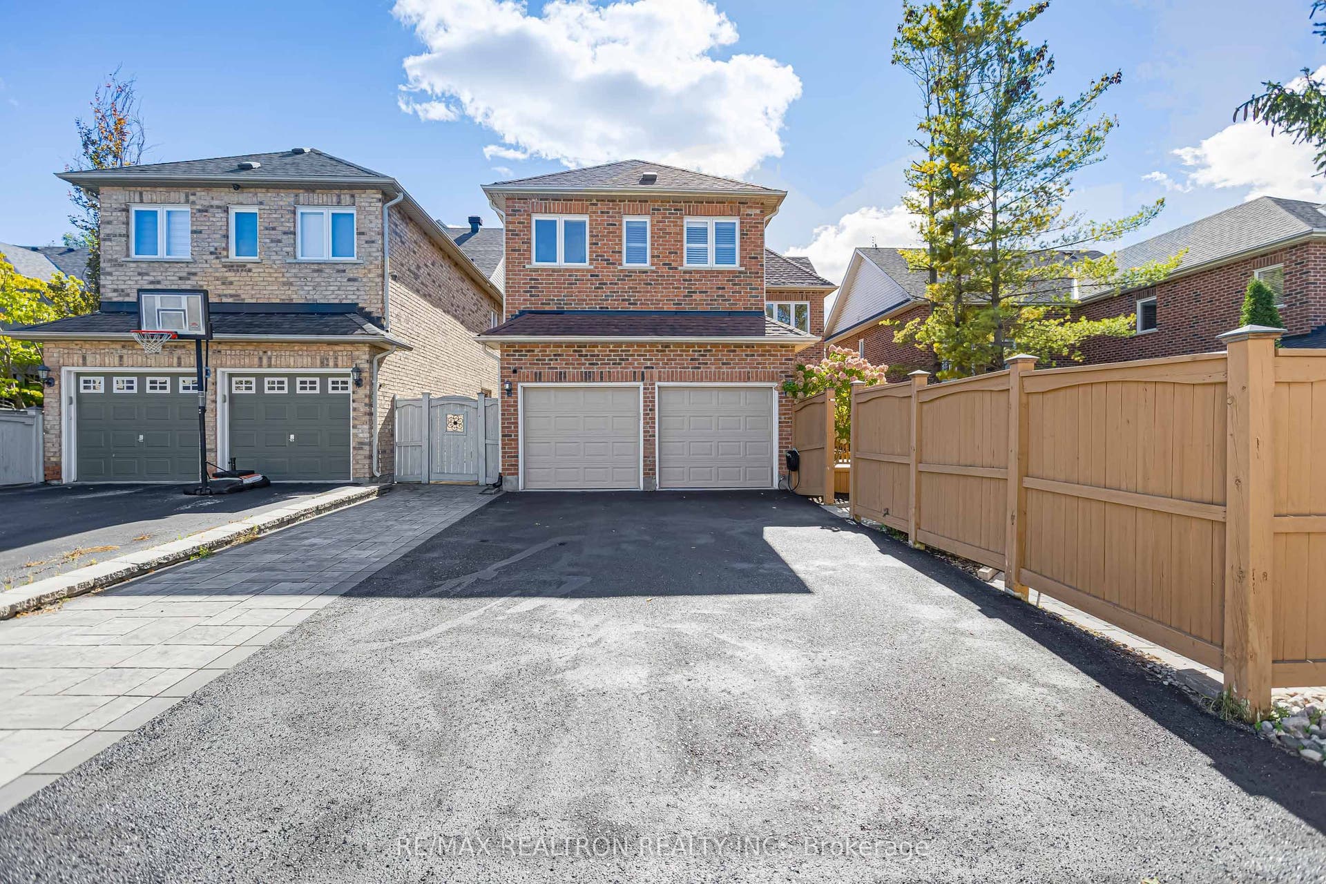 24 Port Rush Trail, Markham, York ON L6C 2A1