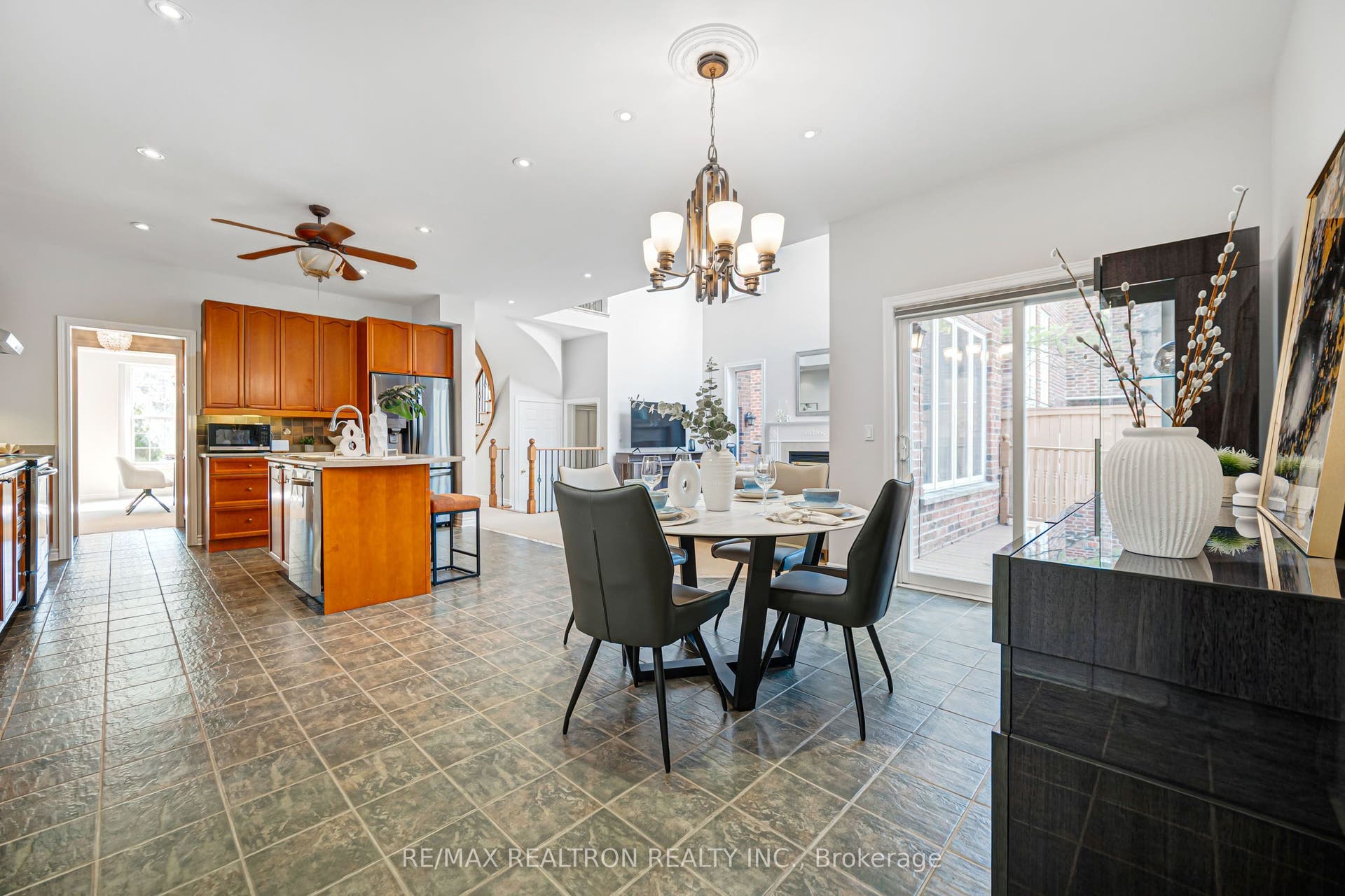 24 Port Rush Trail, Markham, York ON L6C 2A1