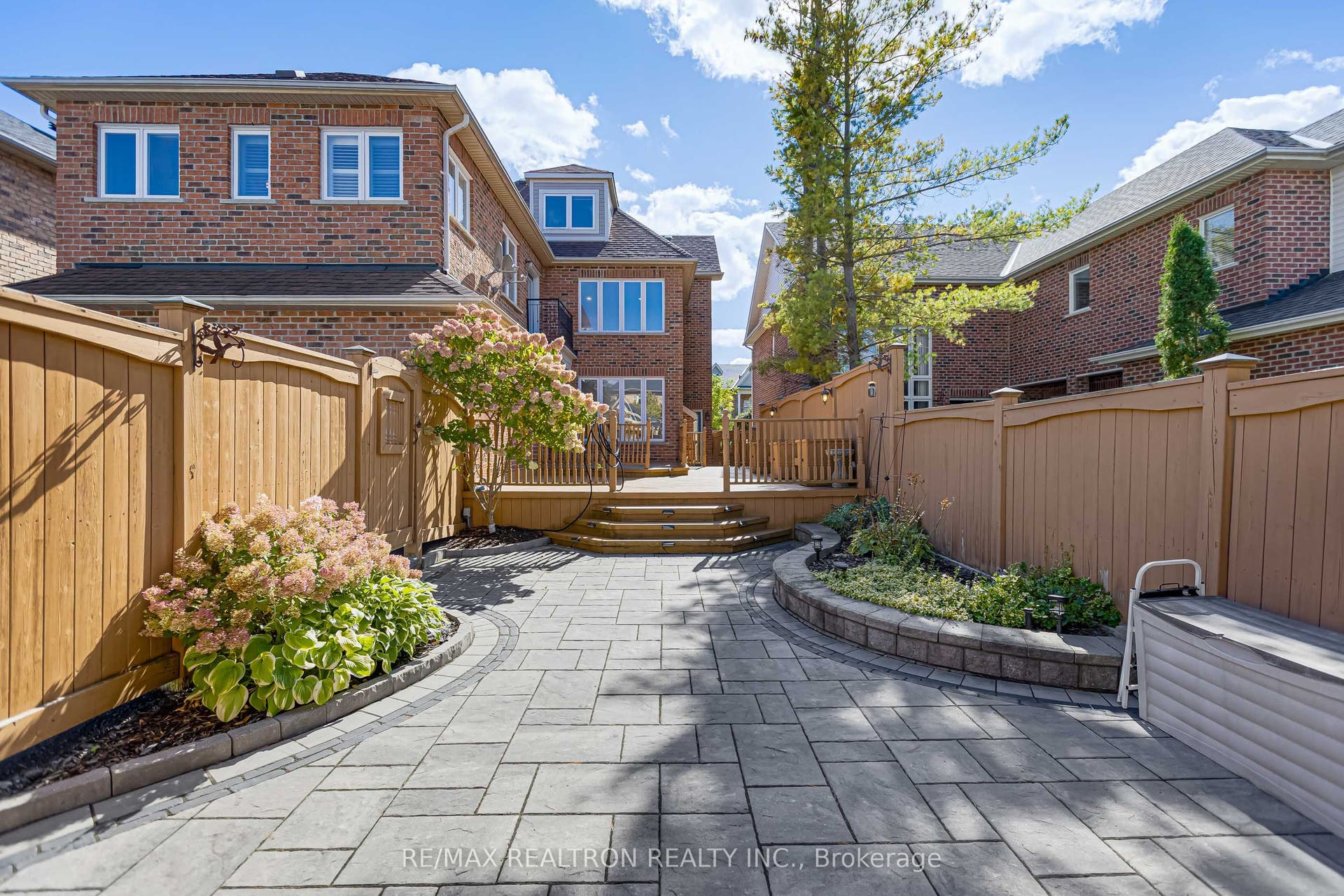 24 Port Rush Trail, Markham, York ON L6C 2A1