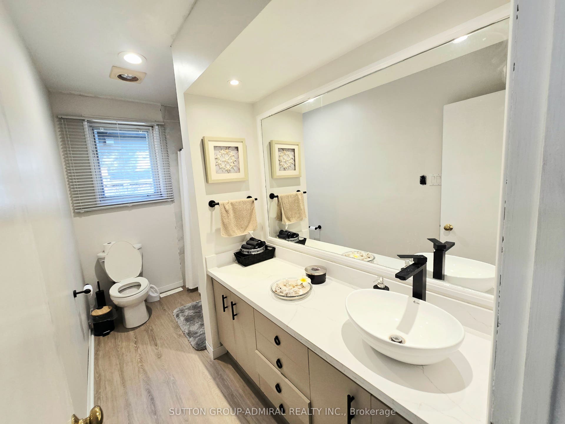 501 Sunset Beach Road, Richmond Hill, Richmond Hill, York ON L4E 3J3