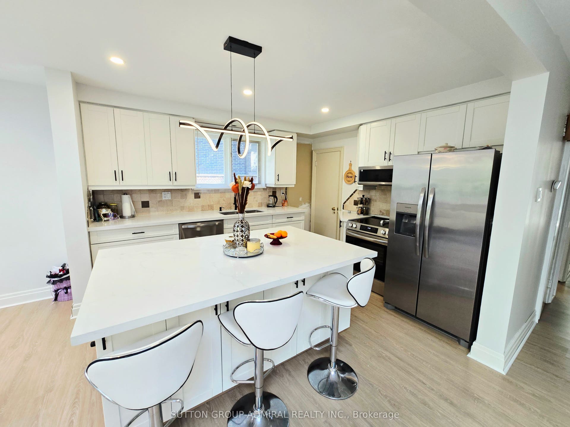 501 Sunset Beach Road, Richmond Hill, Richmond Hill, York ON L4E 3J3