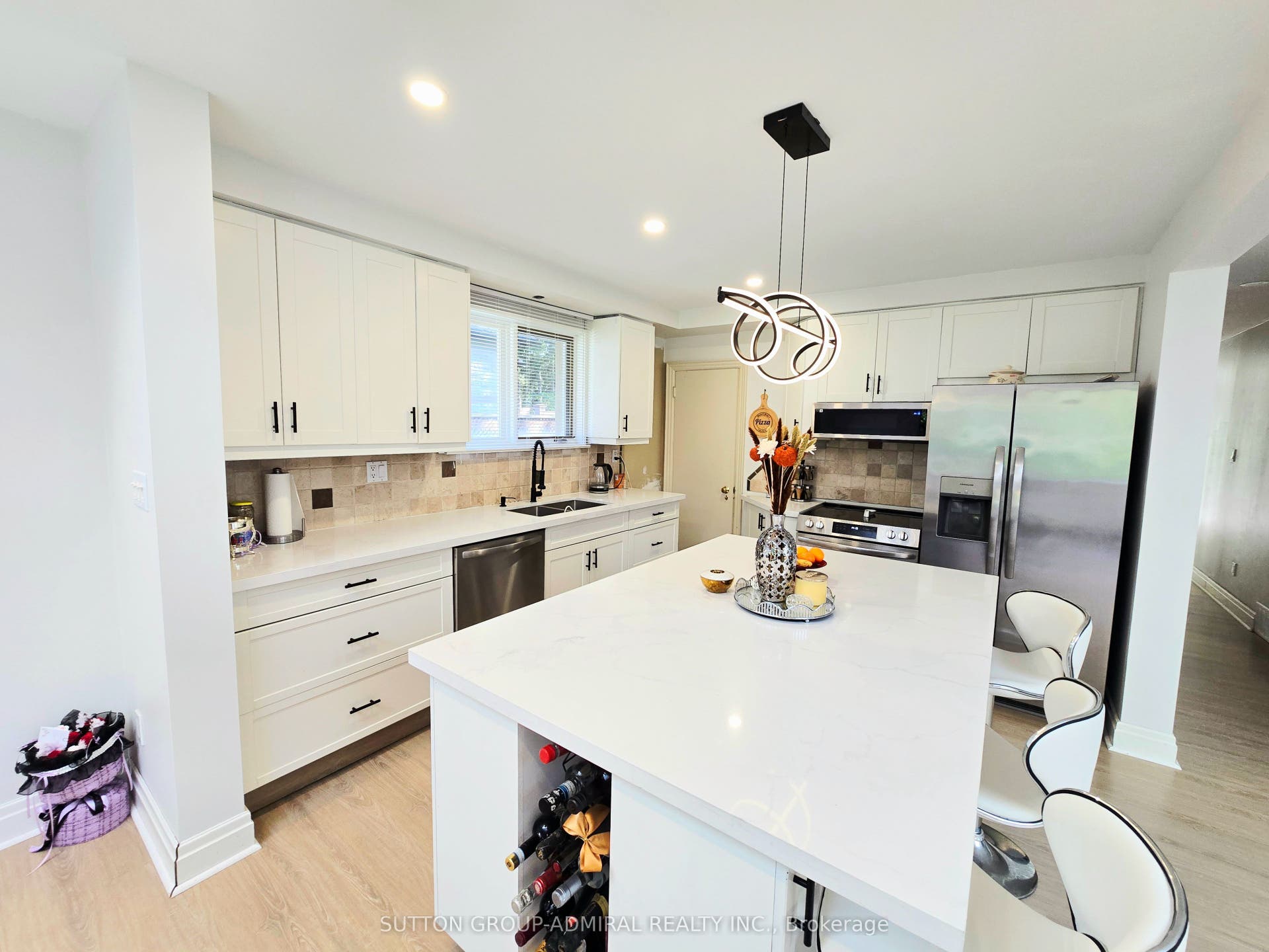 501 Sunset Beach Road, Richmond Hill, Richmond Hill, York ON L4E 3J3