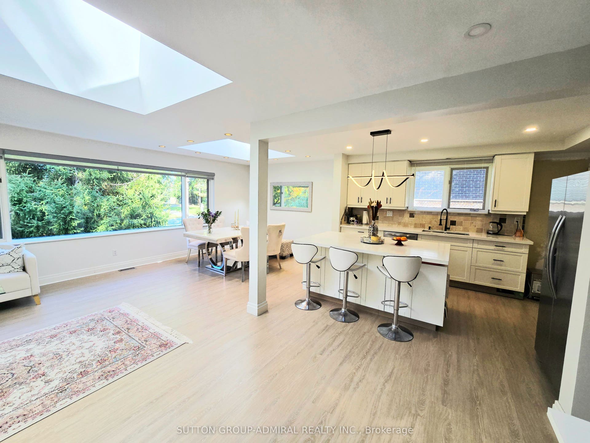 501 Sunset Beach Road, Richmond Hill, Richmond Hill, York ON L4E 3J3
