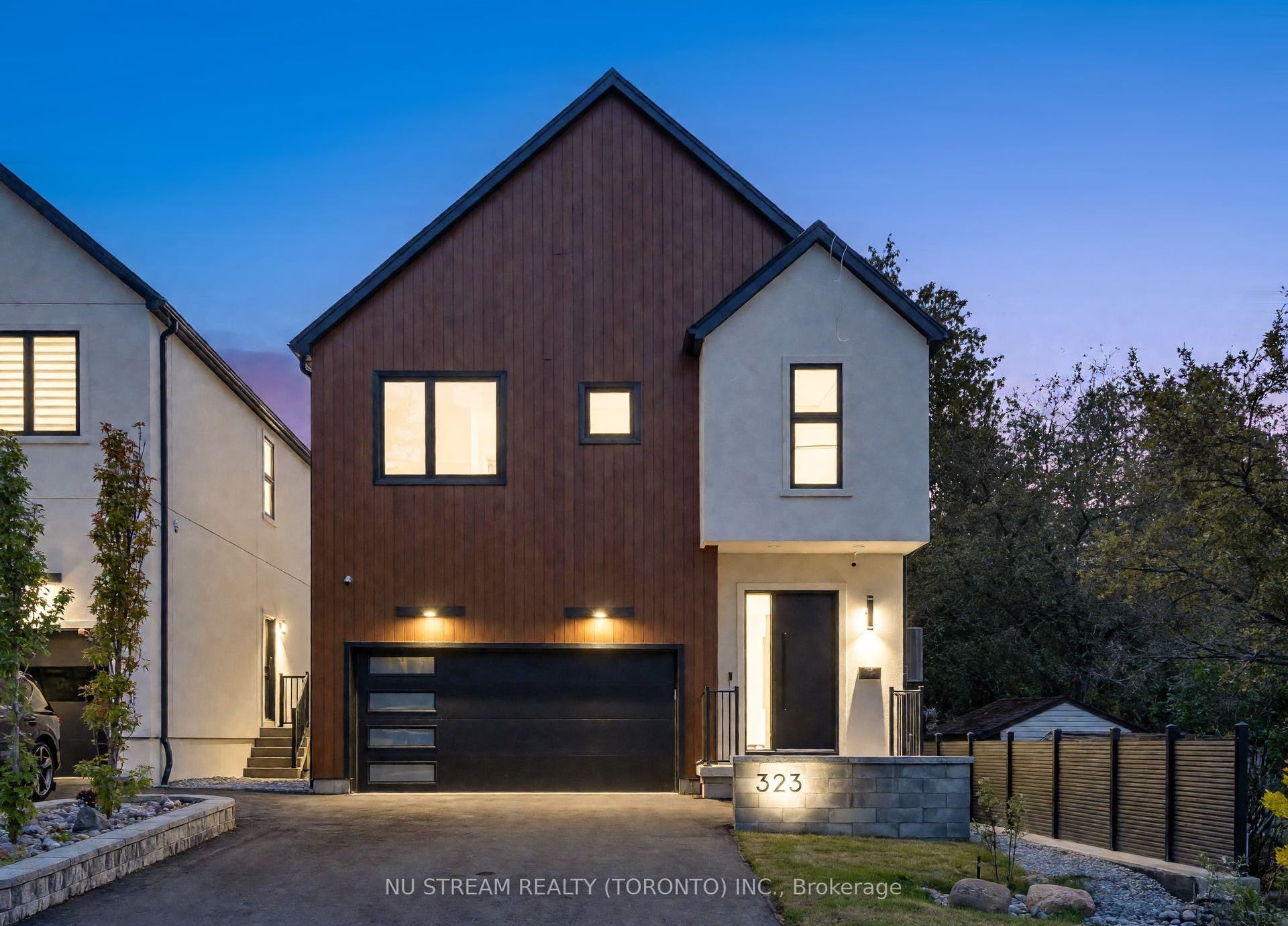 323 Winnifred Drive, Georgina, York ON L4P 3B4