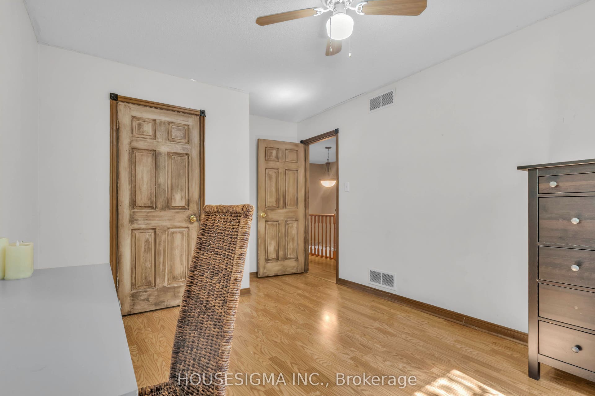 19 Magani Avenue, Bradford West Gwillimbury, Simcoe ON L3Z 2S8