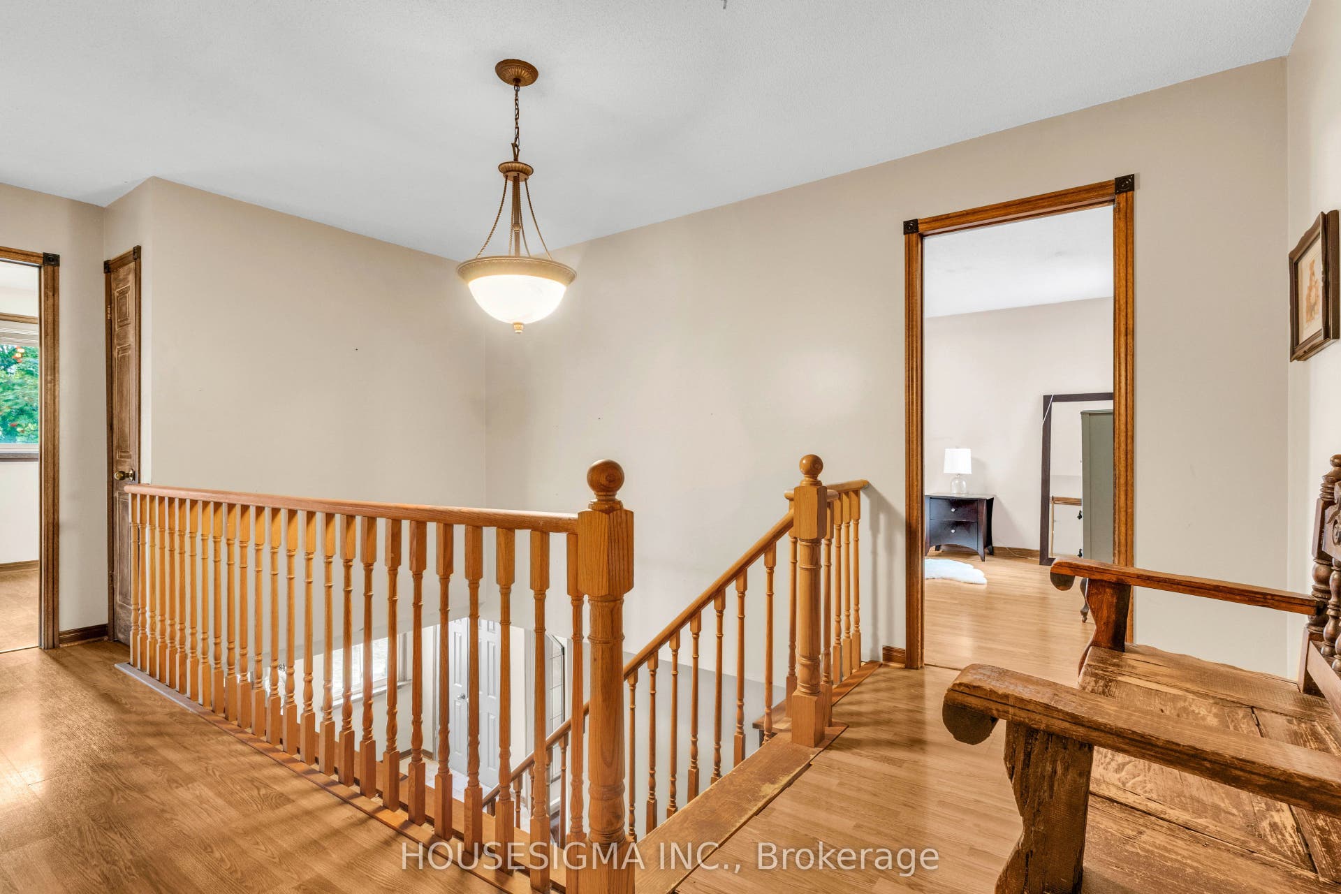 19 Magani Avenue, Bradford West Gwillimbury, Simcoe ON L3Z 2S8