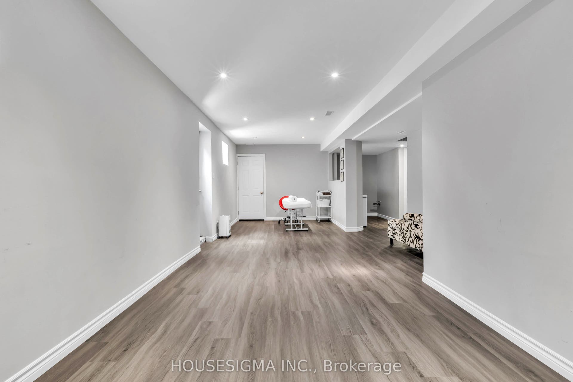 19 Magani Avenue, Bradford West Gwillimbury, Simcoe ON L3Z 2S8