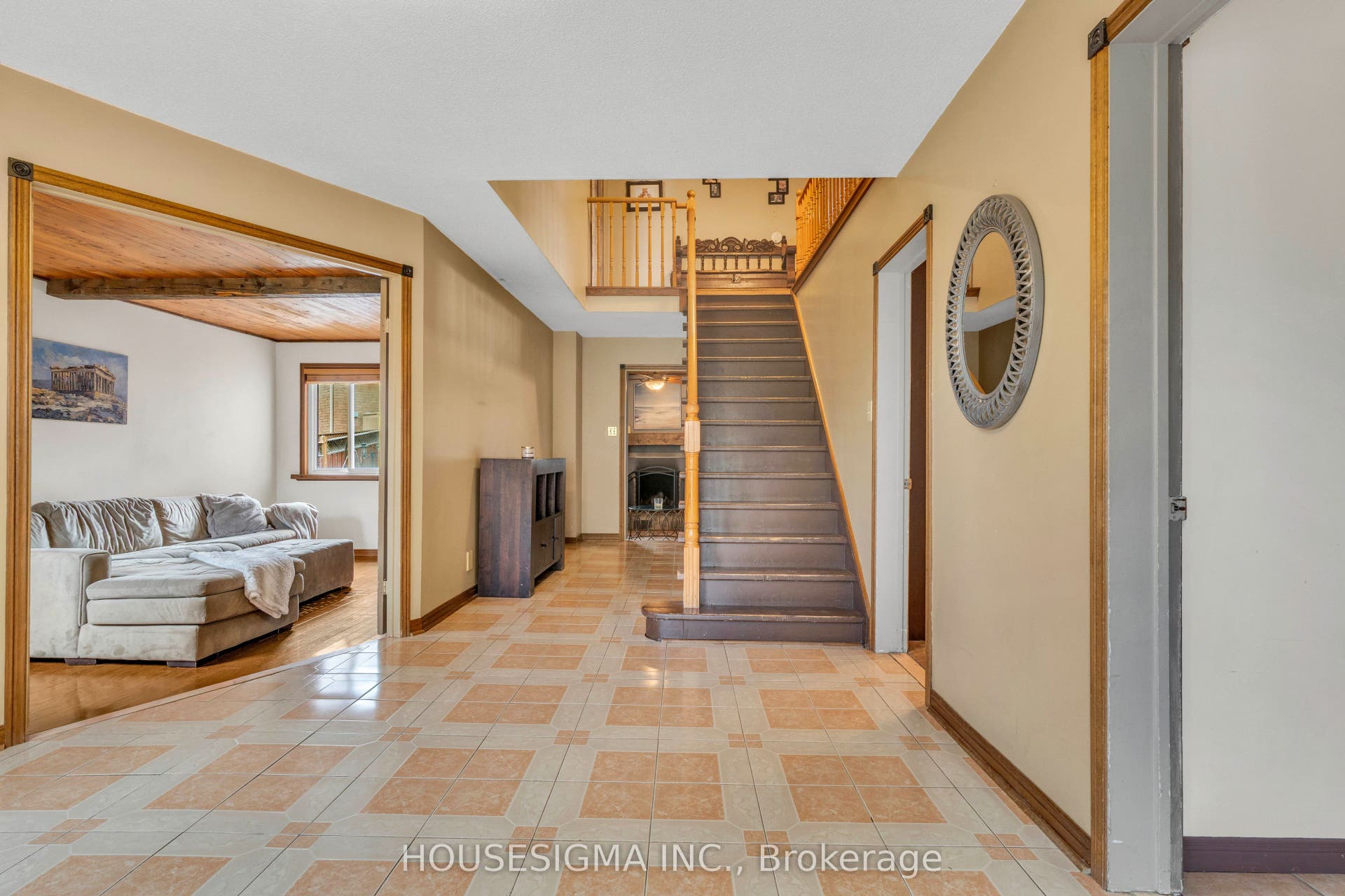 19 Magani Avenue, Bradford West Gwillimbury, Simcoe ON L3Z 2S8