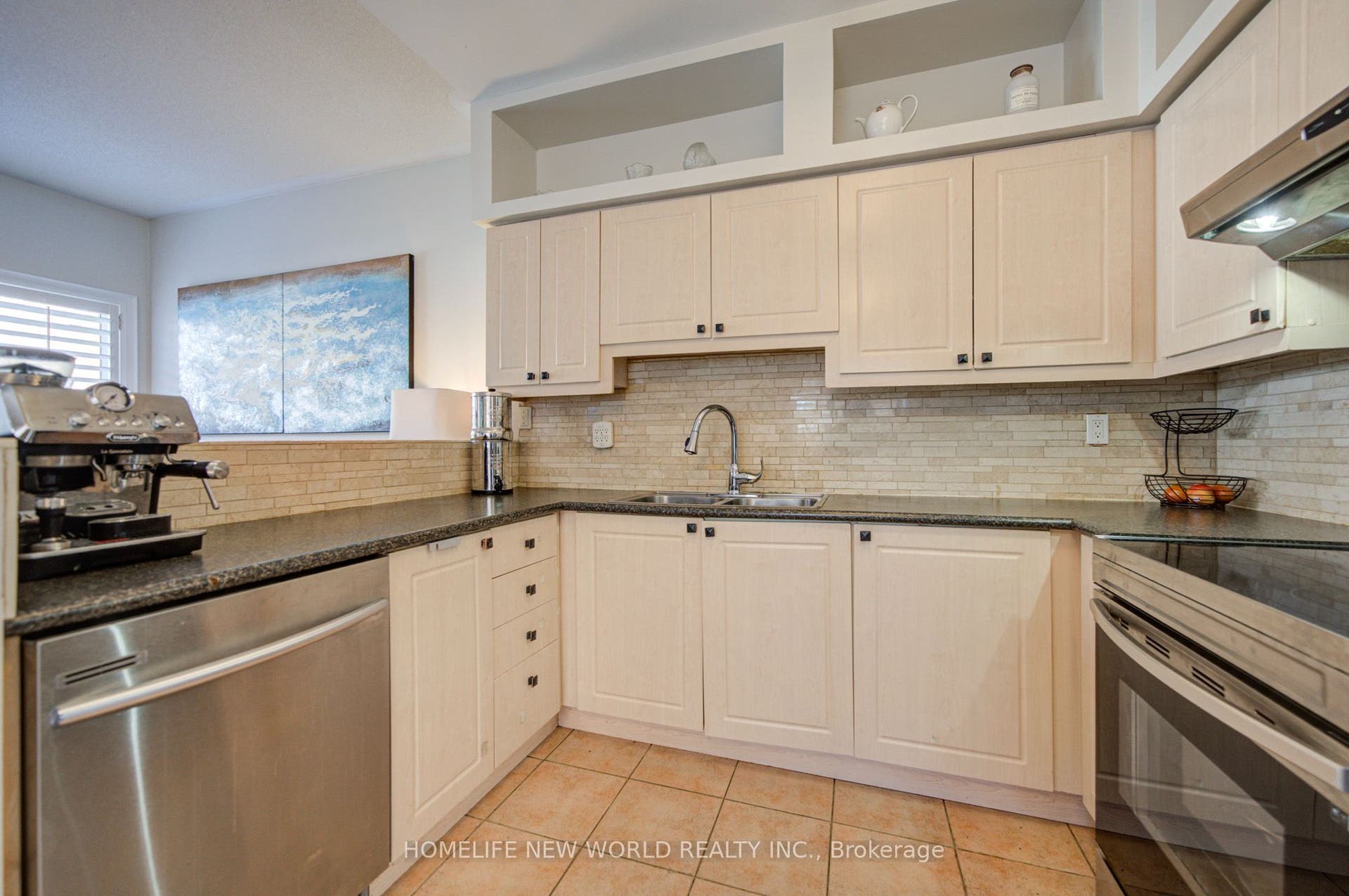 12 Belvia Drive, Vaughan, Vaughan, York ON L4K 5J7