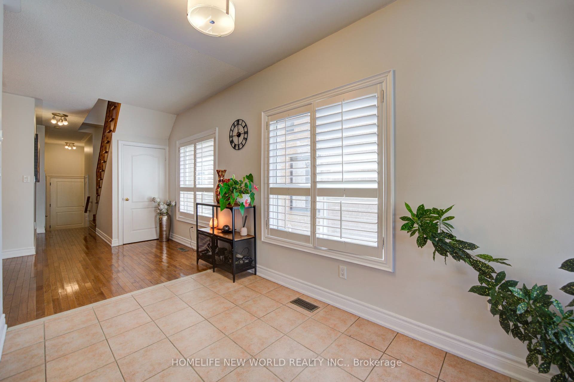 12 Belvia Drive, Vaughan, Vaughan, York ON L4K 5J7