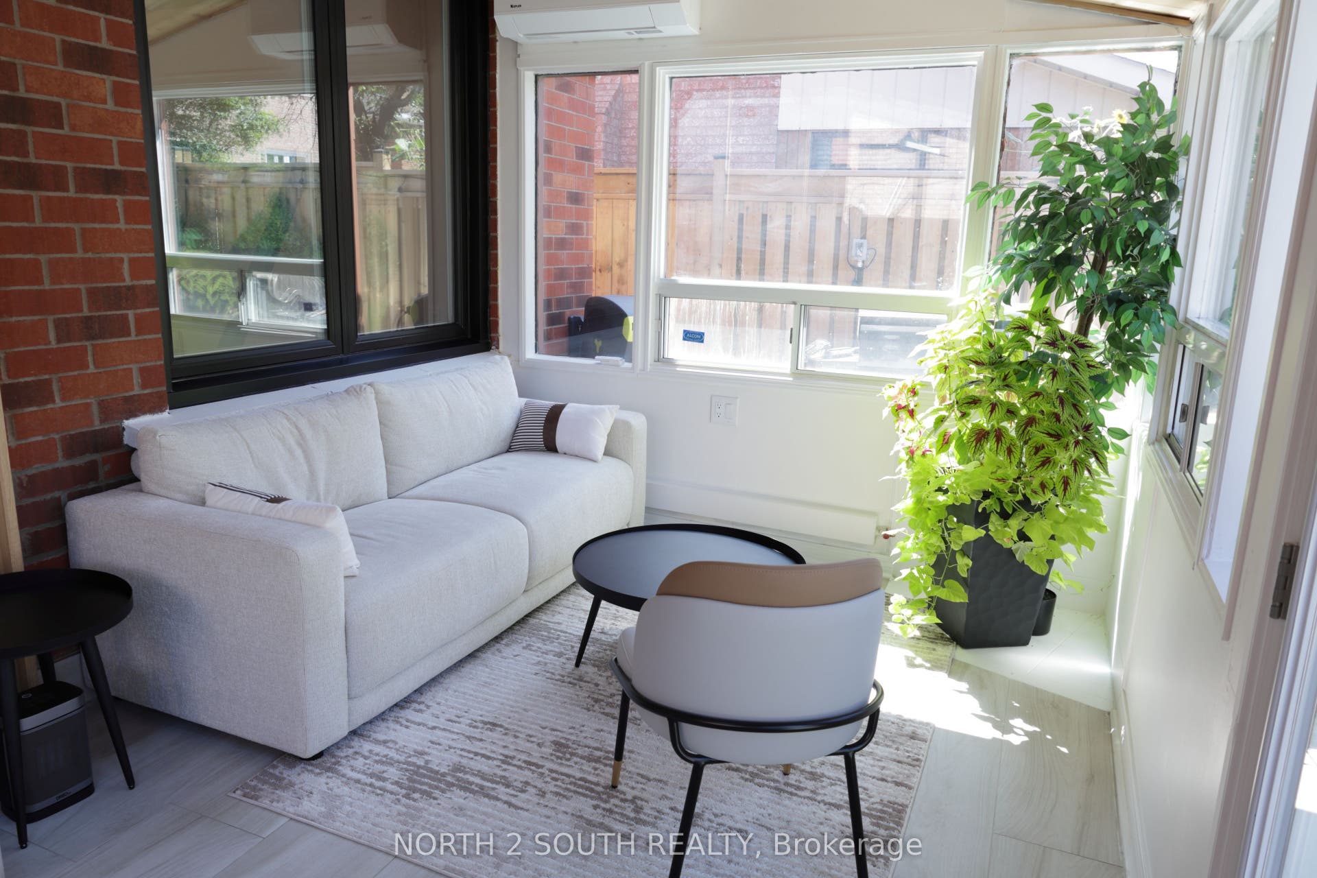 319 Glen Shields Avenue, Vaughan, Vaughan, York ON L4K 1T4