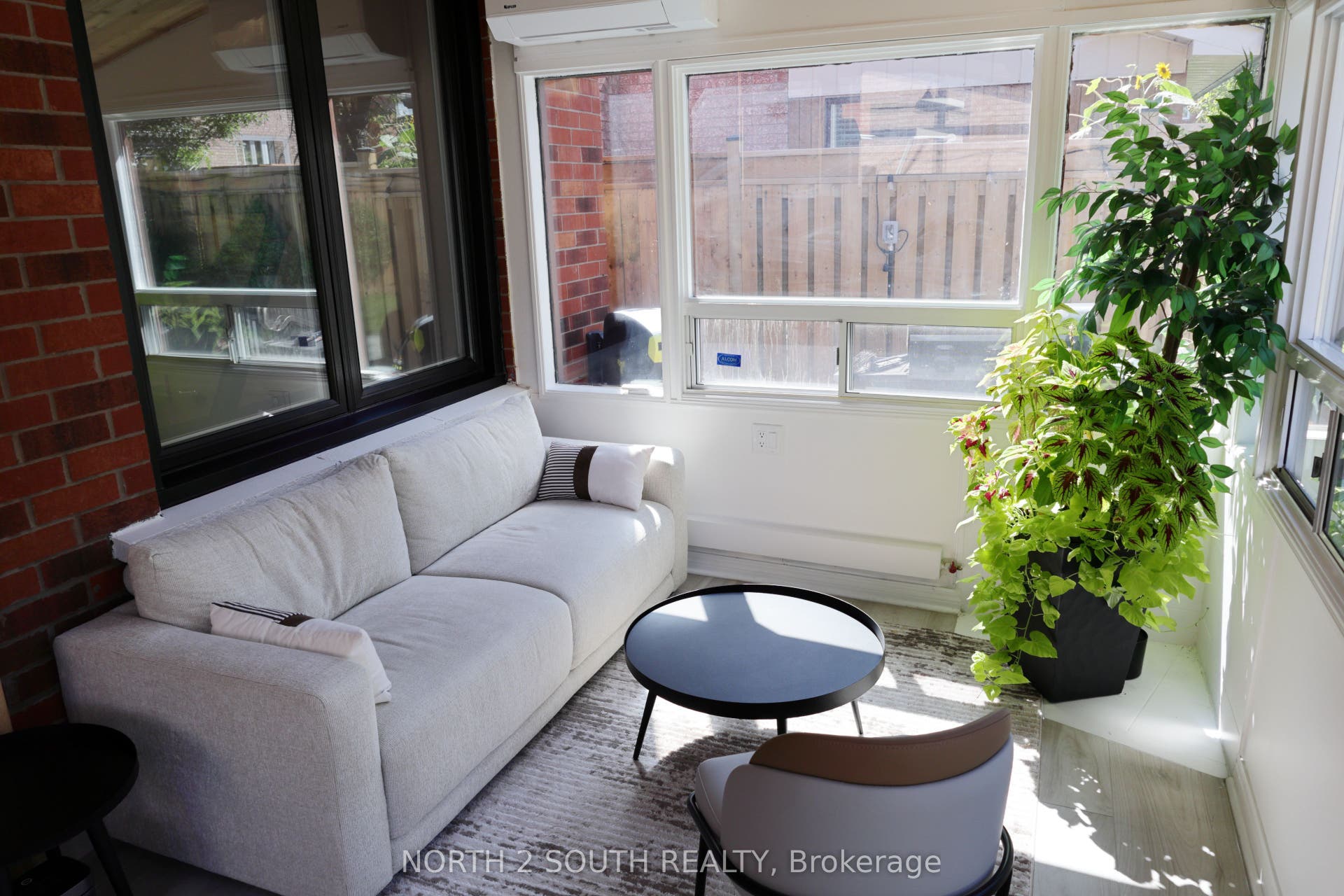 319 Glen Shields Avenue, Vaughan, Vaughan, York ON L4K 1T4