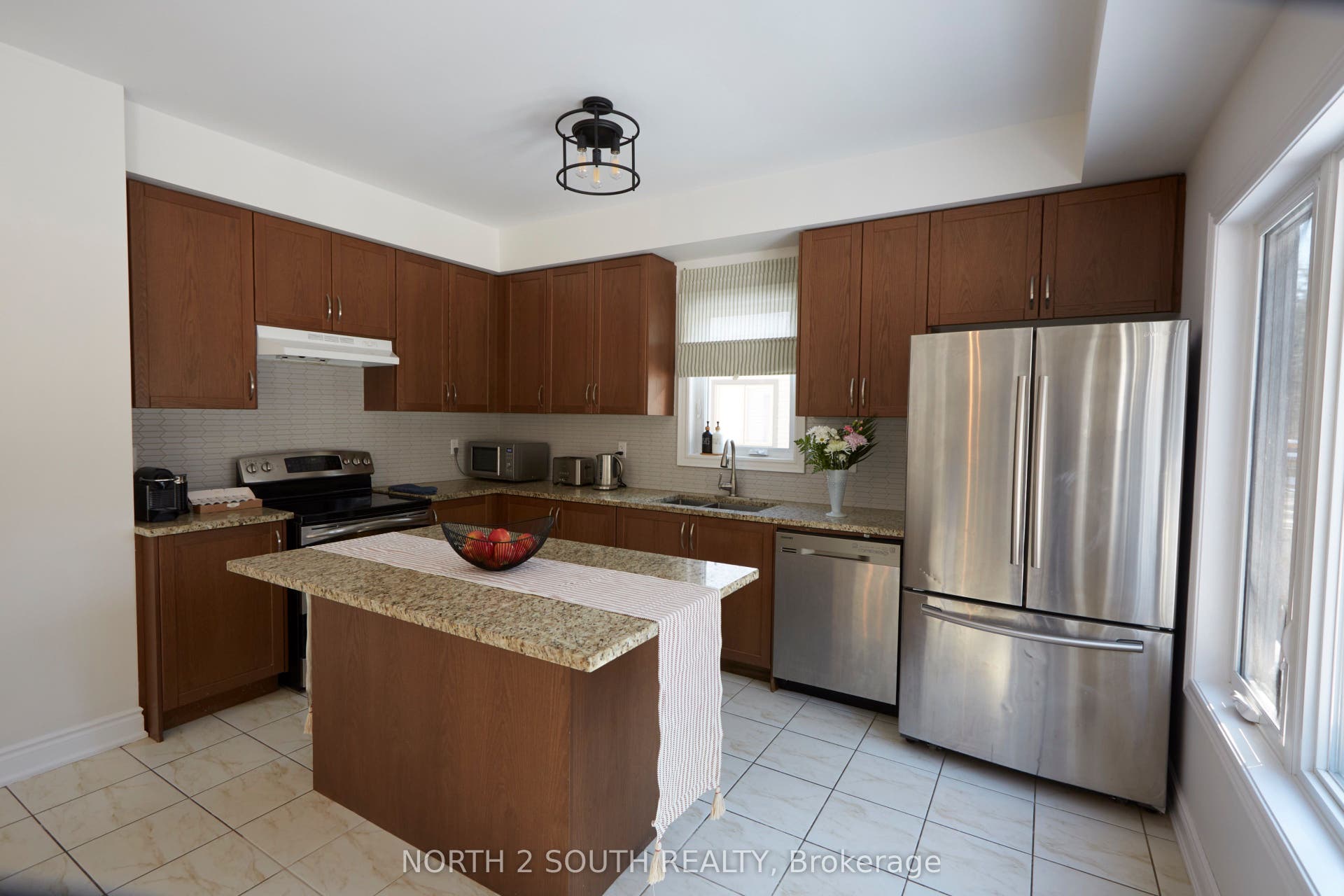 4 Boville Court, Oro-Medonte, Oro-Medonte, Simcoe ON L0L 2L0 4 Boville Court, Oro-Medonte, Oro-Medonte, Simcoe ON L0L 2L0