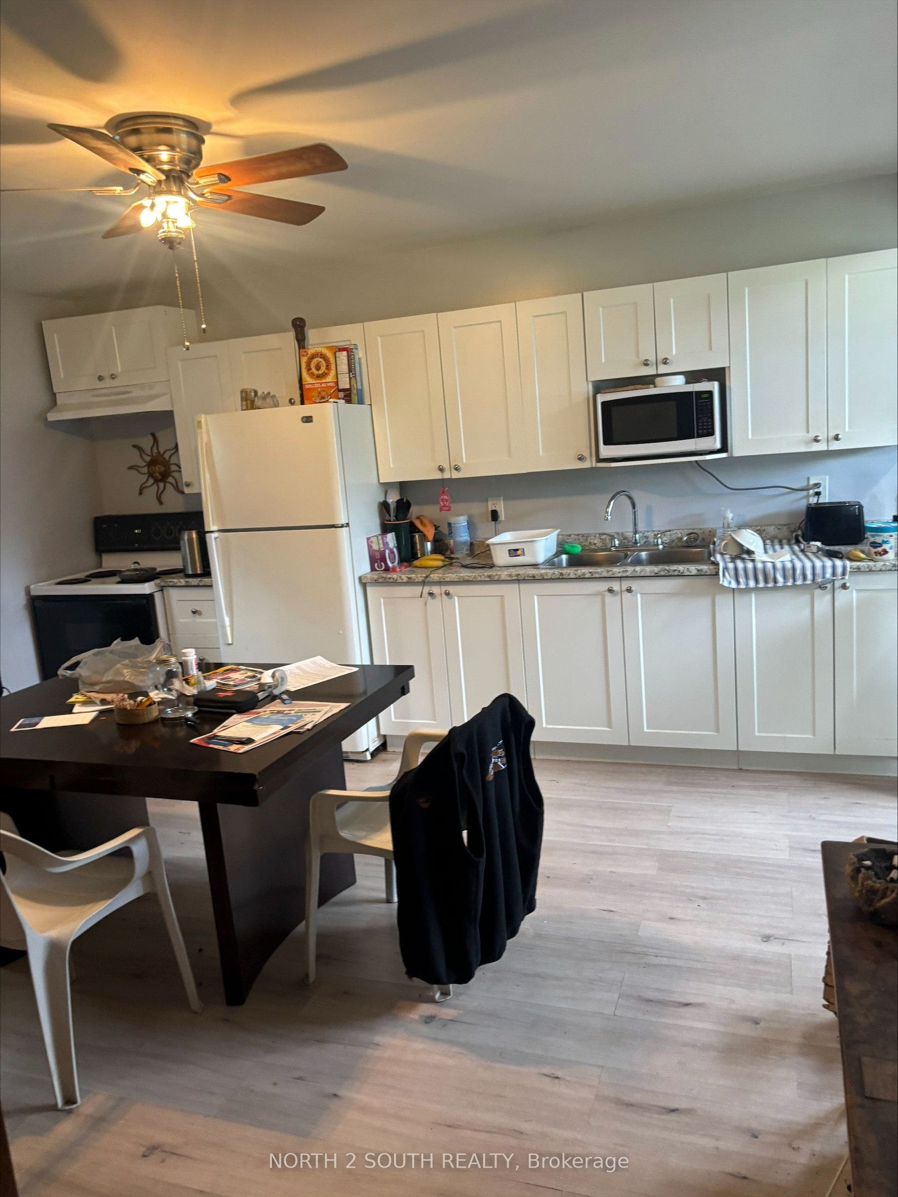 242 Barnett Avenue, Midland, Simcoe ON L4R 1N1