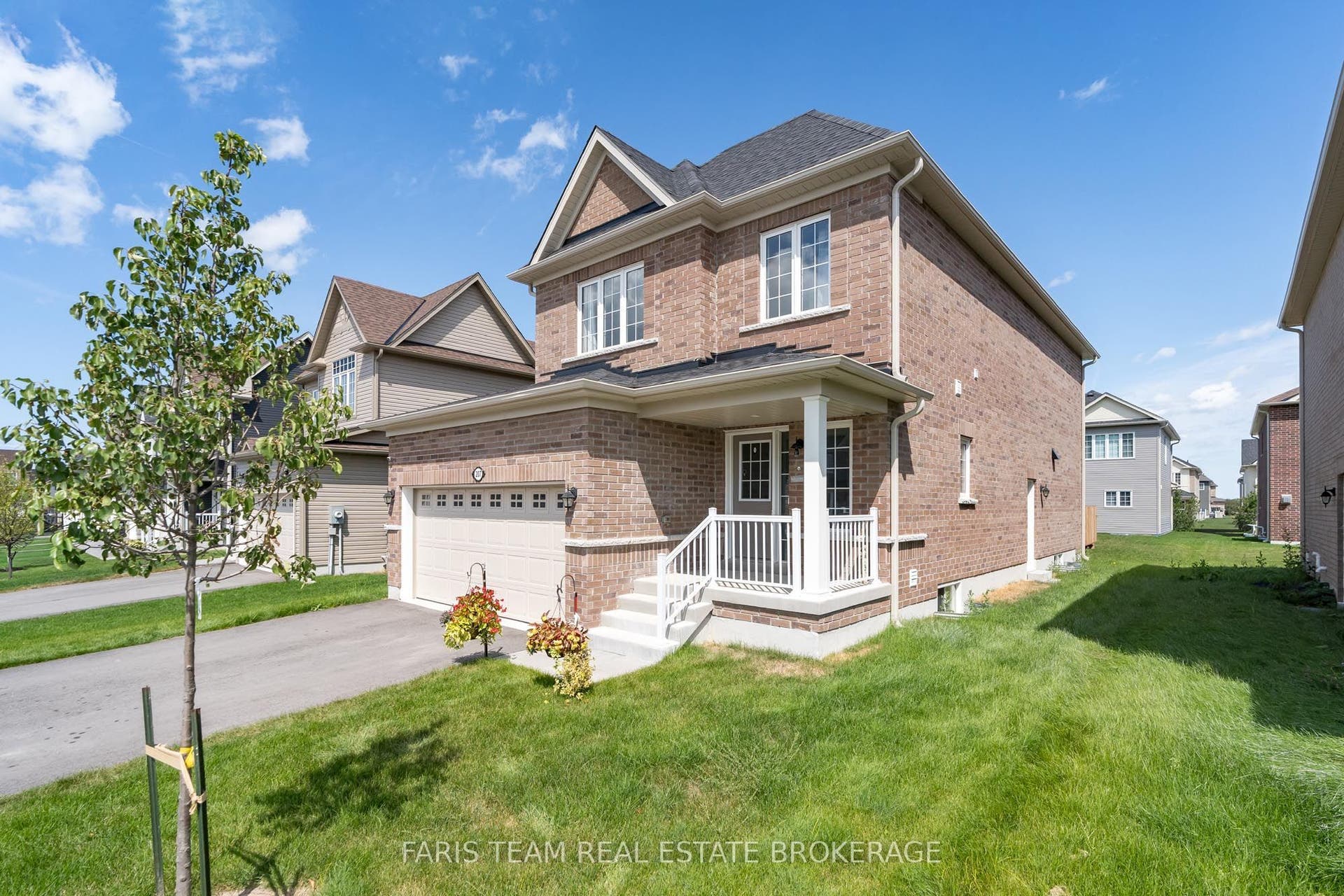 207 Cubitt Street, Clearview, Simcoe ON L0M 1S0