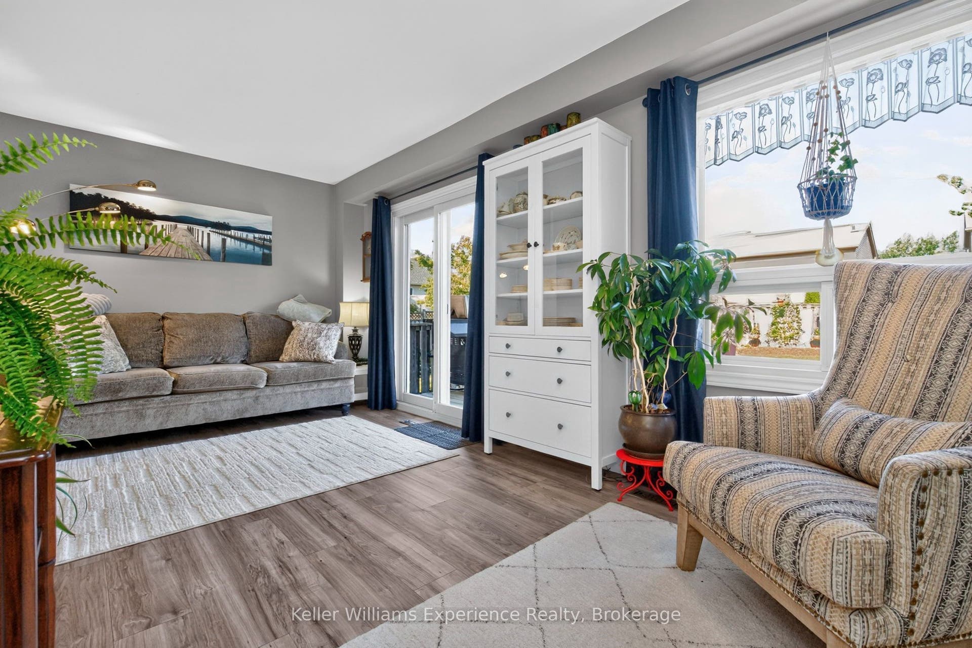 13 Lindsay Court, Barrie, Simcoe ON L4M 6G5
