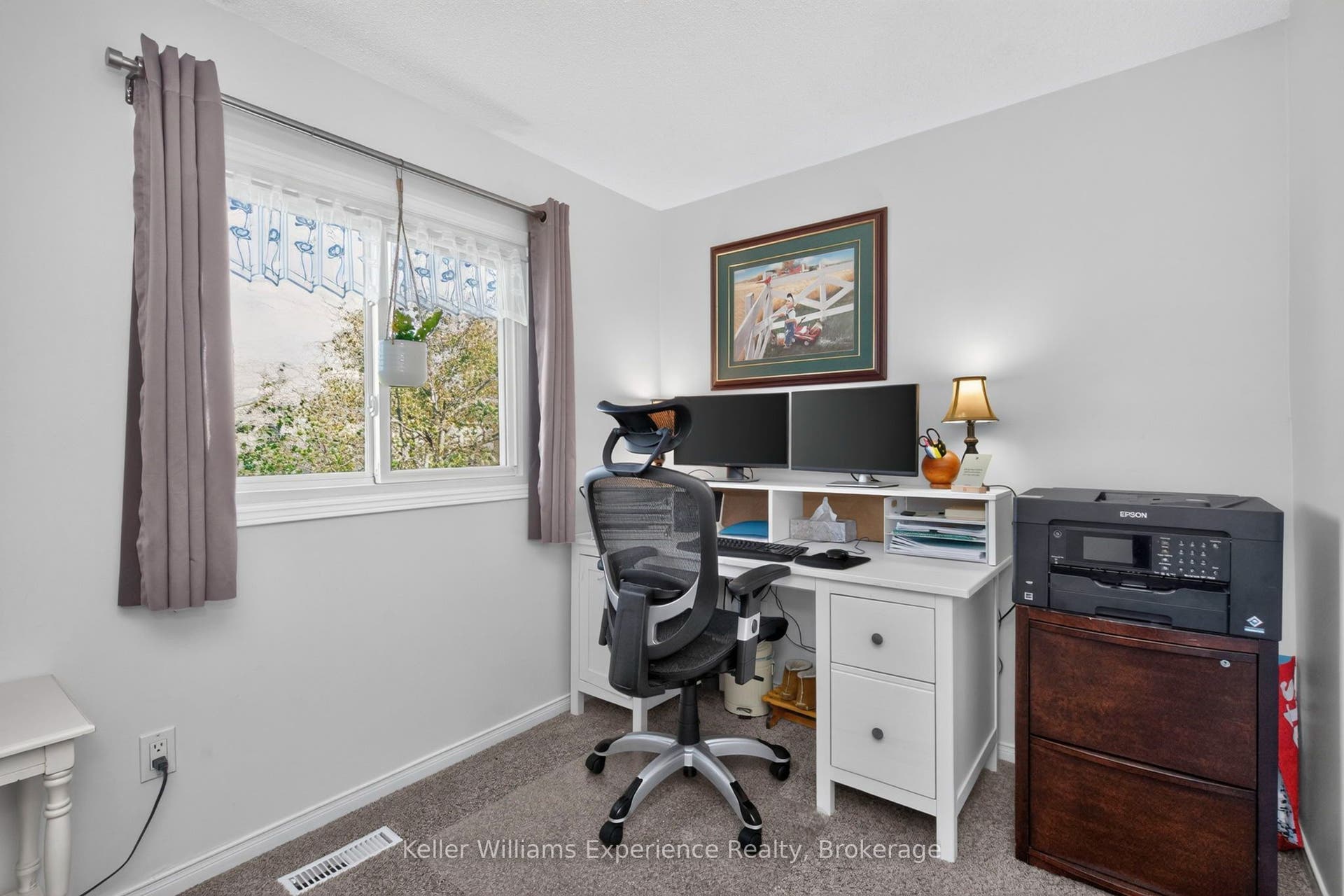 13 Lindsay Court, Barrie, Simcoe ON L4M 6G5