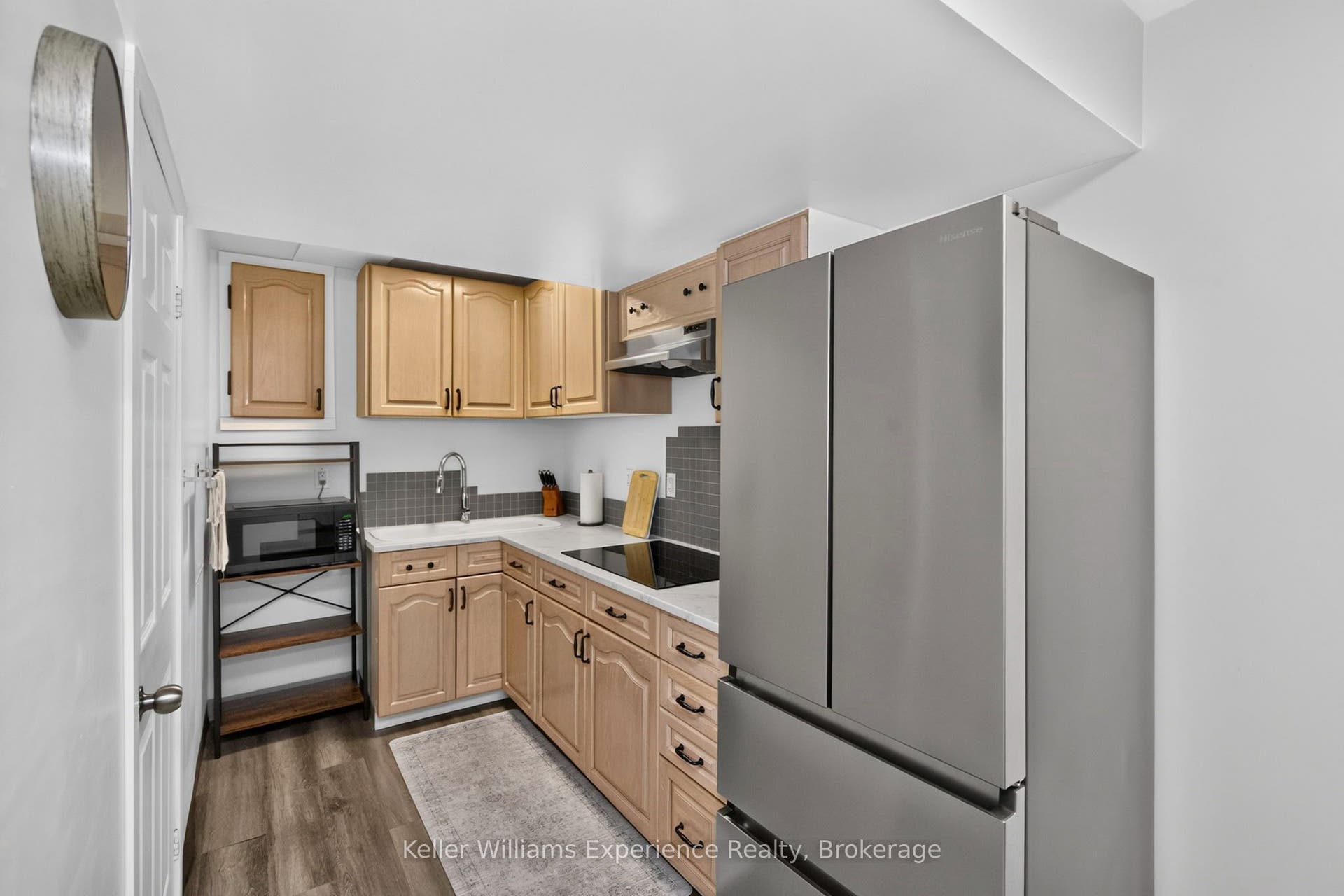 13 Lindsay Court, Barrie, Simcoe ON L4M 6G5
