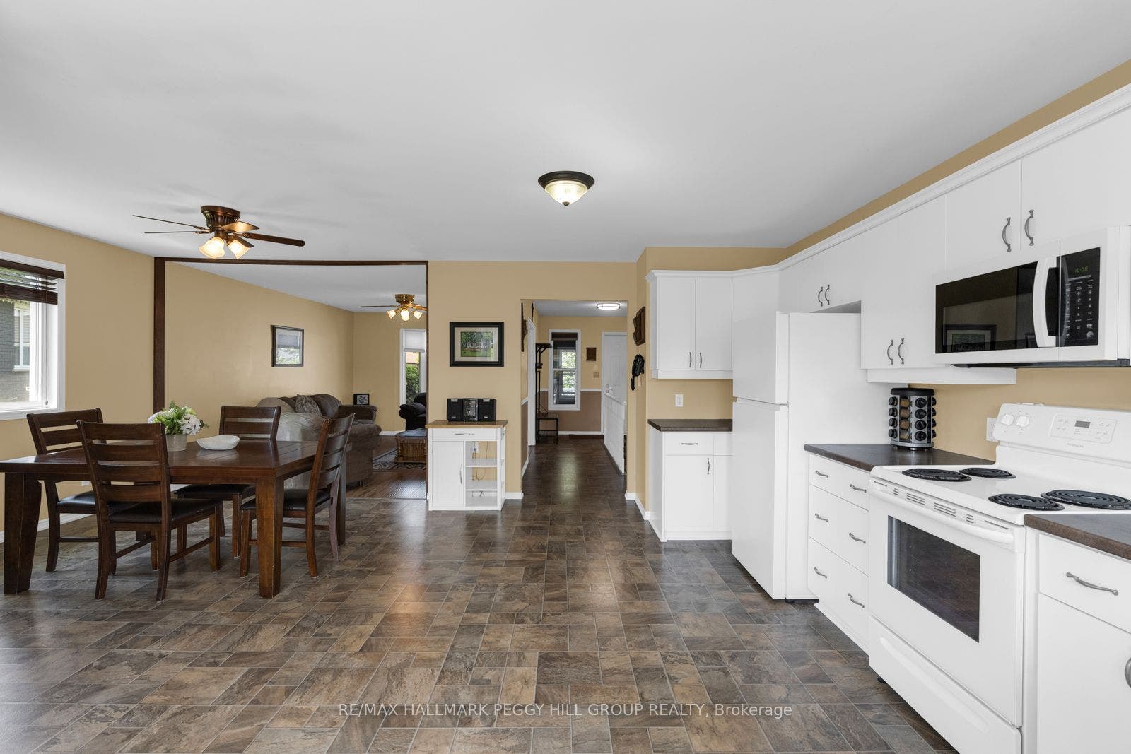 5 Allan Court, Springwater, Simcoe ON L0L 1P0