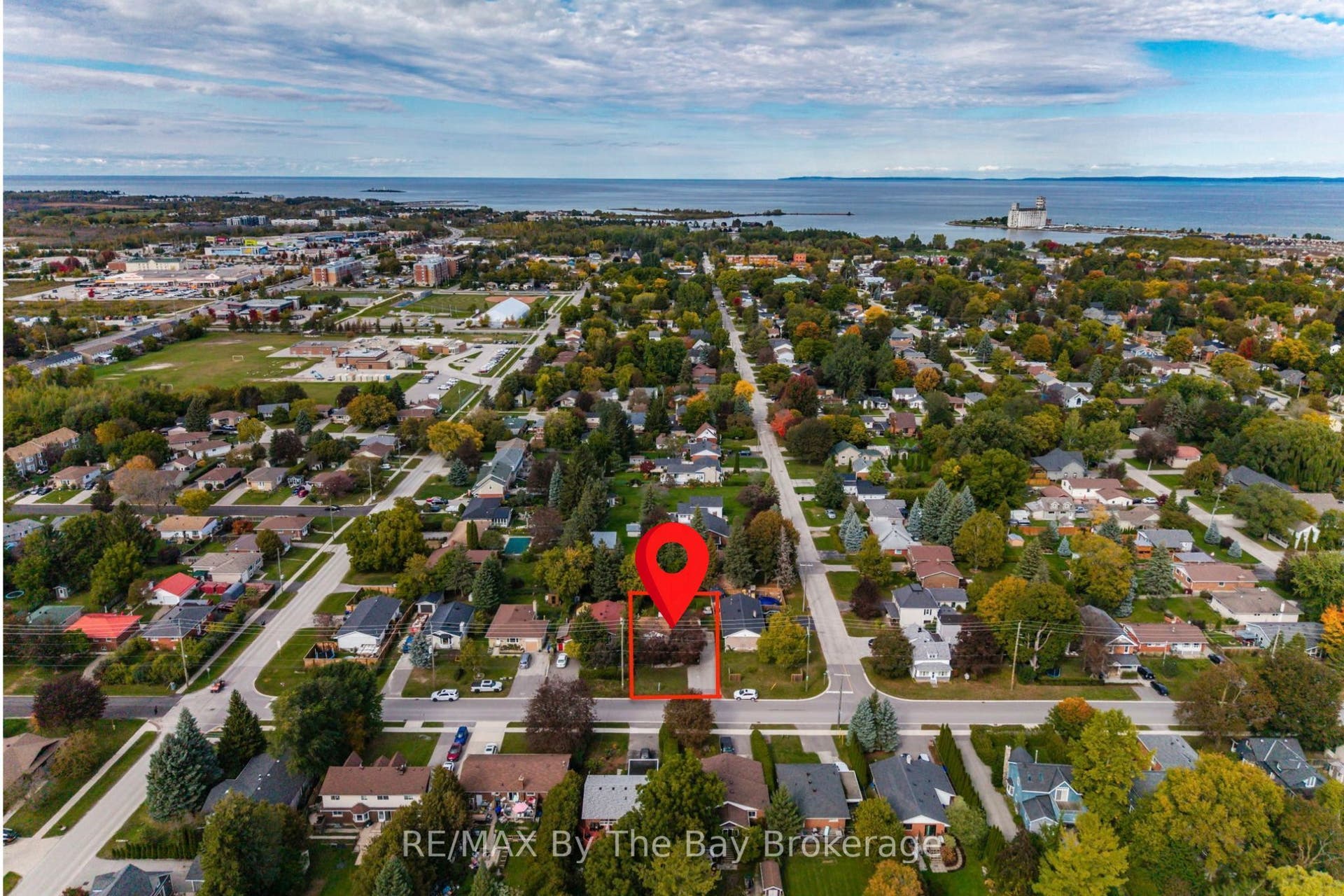 439 Fifth Street, Collingwood, Simcoe ON L9Y 1Y4