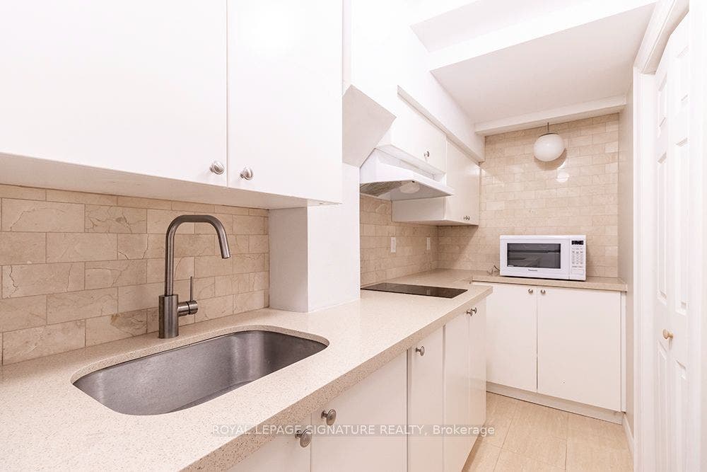 32 Davis Street, Collingwood, Simcoe ON L4P 3T8
