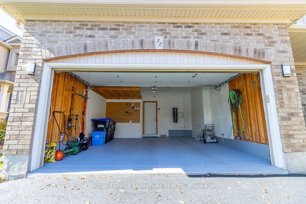 32 Davis Street, Collingwood, Simcoe ON L4P 3T8