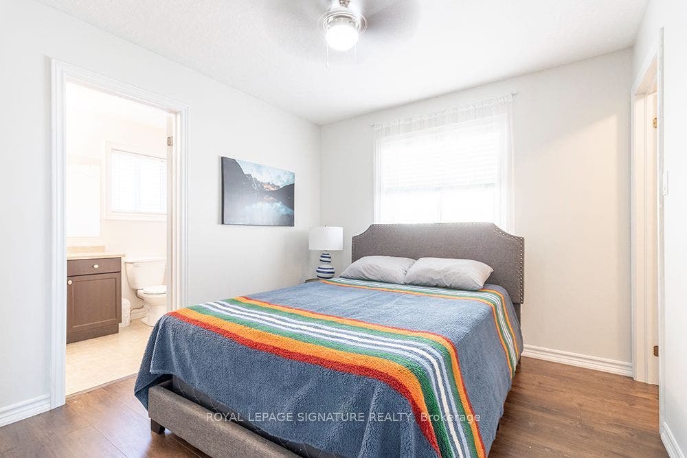 32 Davis Street, Collingwood, Simcoe ON L4P 3T8