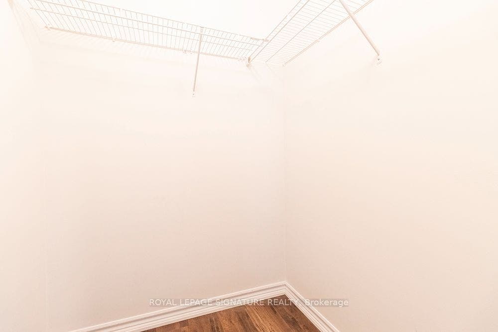 32 Davis Street, Collingwood, Simcoe ON L4P 3T8