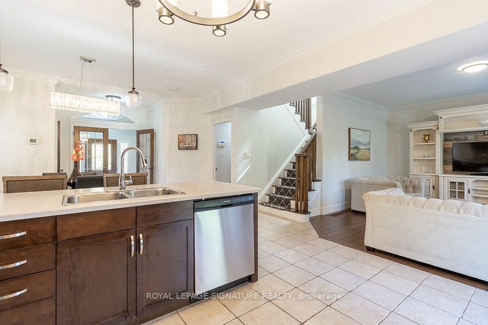 32 Davis Street, Collingwood, Simcoe ON L4P 3T8