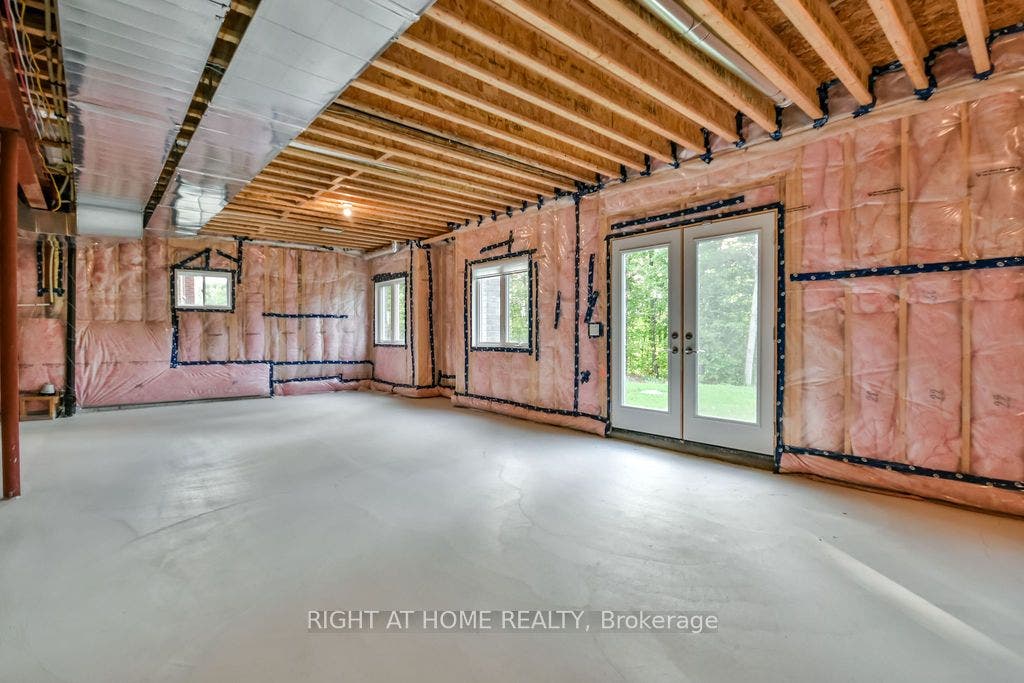8 Forest Heights Court, Oro-Medonte, Simcoe ON L0L 2E0