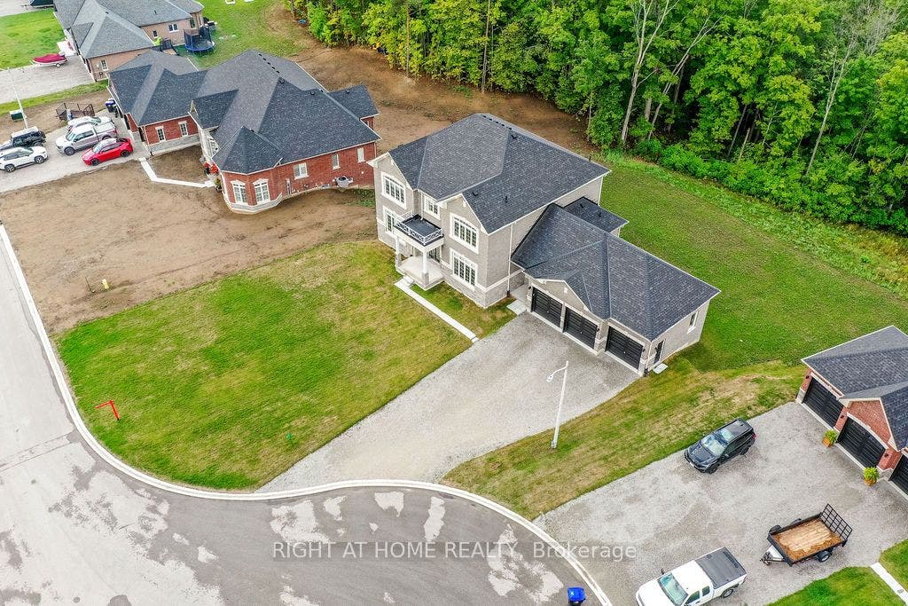 8 Forest Heights Court, Oro-Medonte, Simcoe ON L0L 2E0