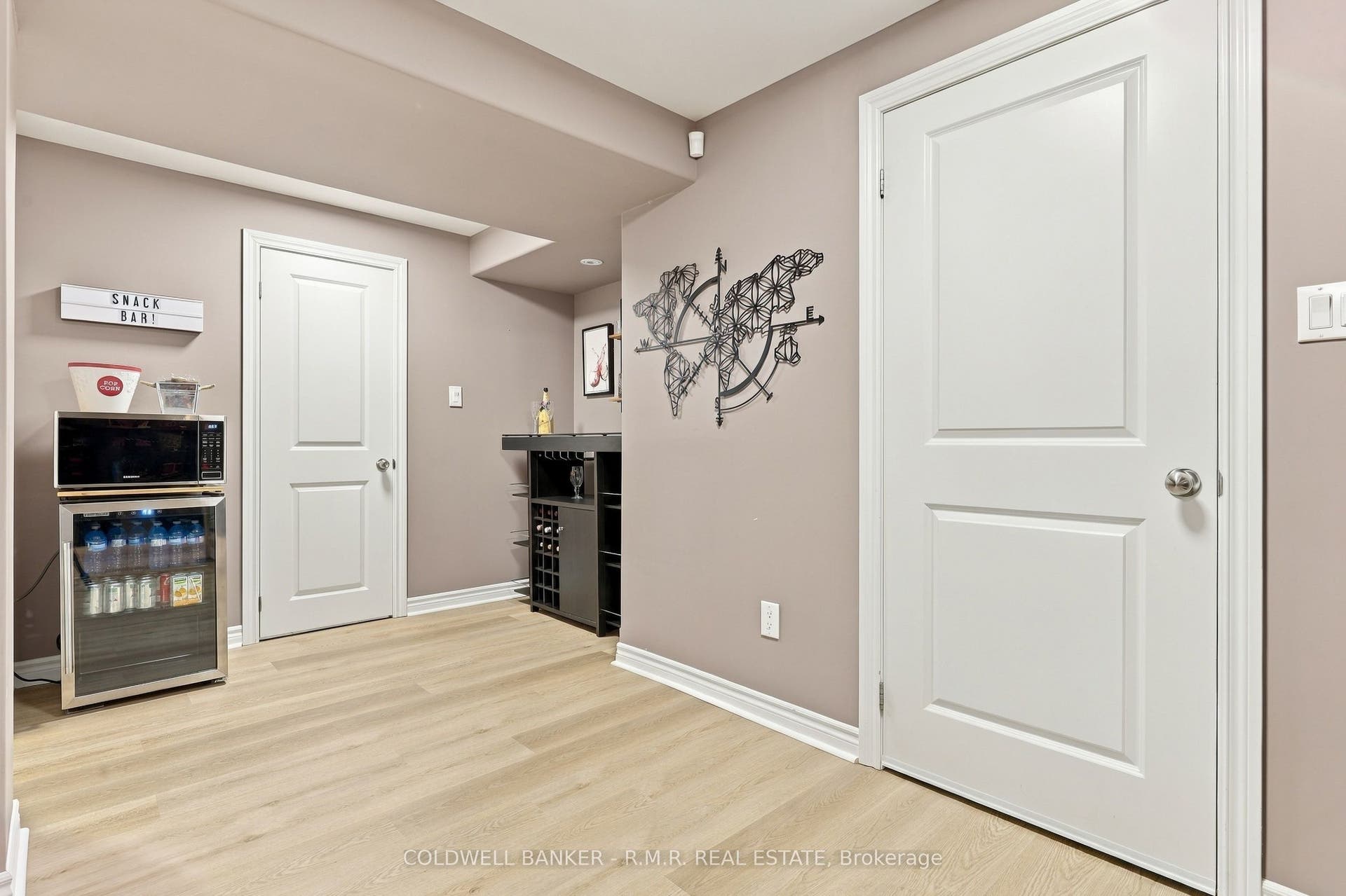 46 HONEY Crescent, Barrie, Simcoe ON L4N 0V3