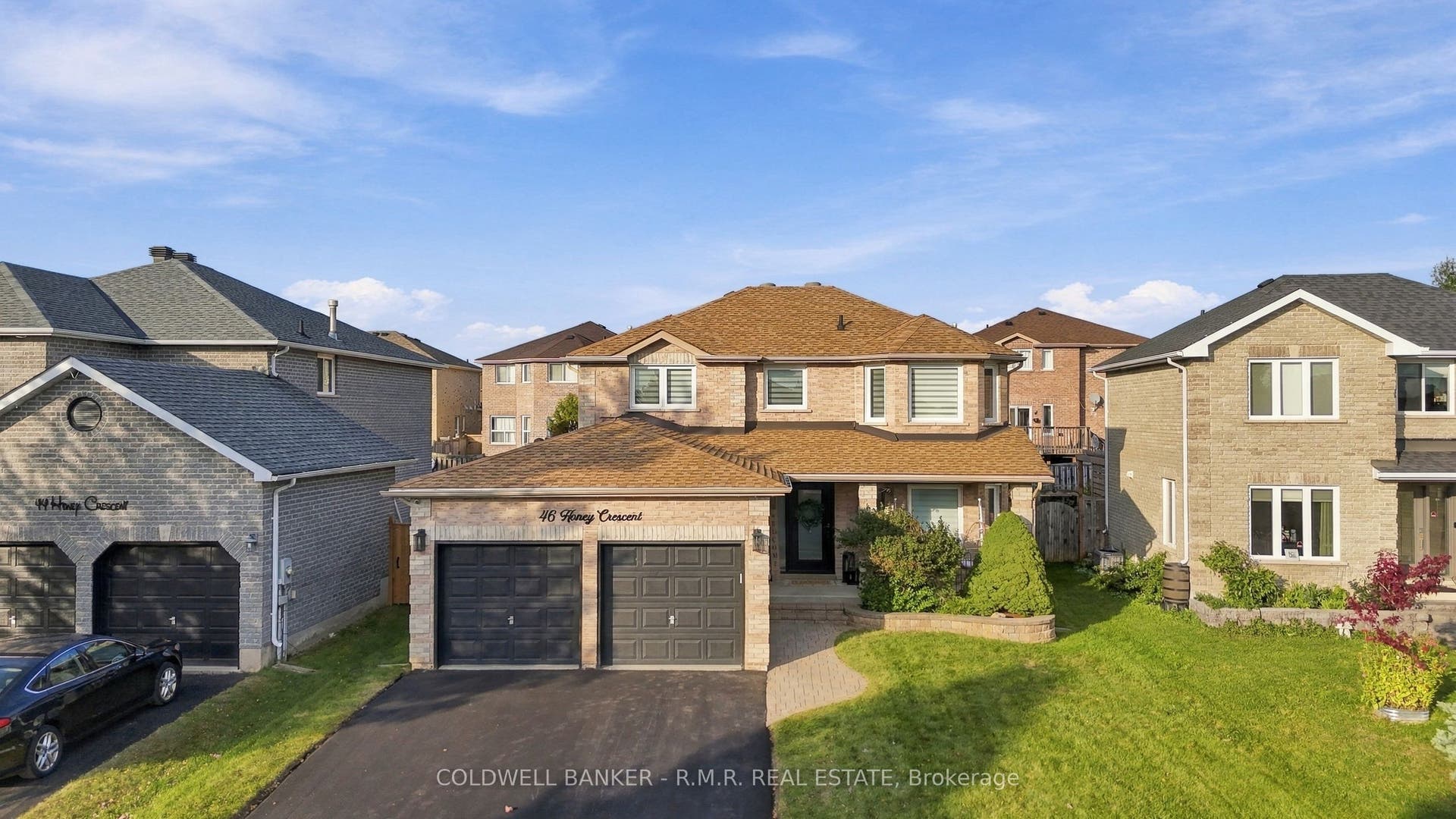 46 HONEY Crescent, Barrie, Simcoe ON L4N 0V3