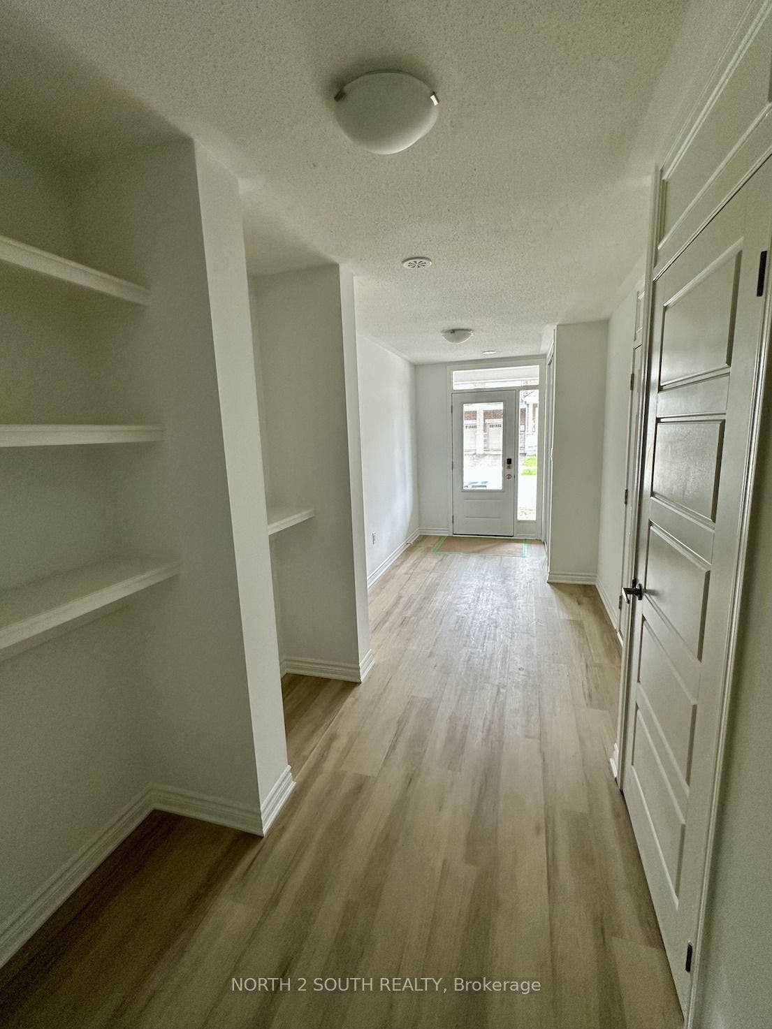 126 Ennerdale Street, Barrie, Simcoe ON L9J 1A5 126 Ennerdale Street, Barrie, Simcoe ON L9J 1A5