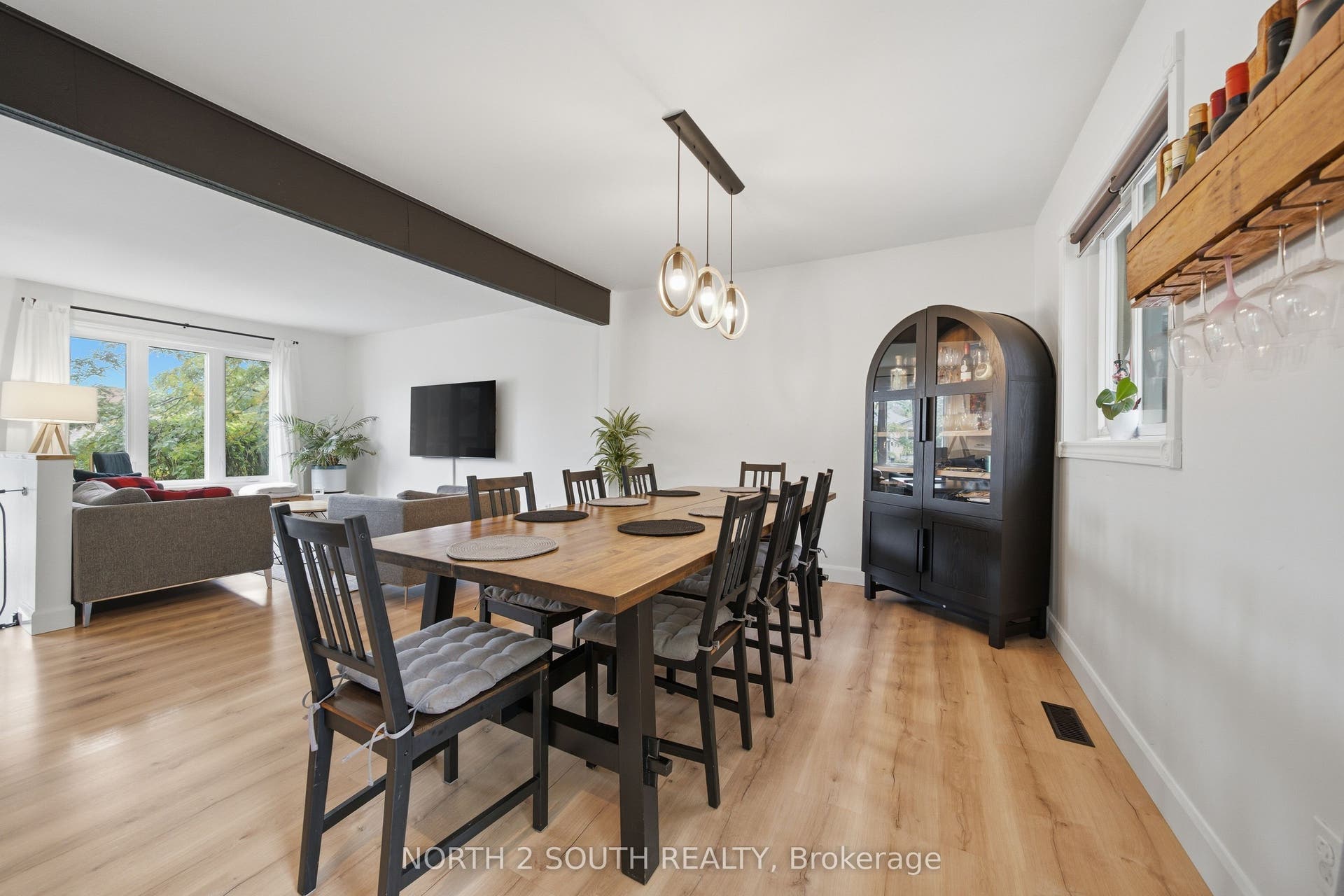 74 Leo Boulevard, Wasaga Beach, Simcoe ON L9Z 1C5 74 Leo Boulevard, Wasaga Beach, Simcoe ON L9Z 1C5