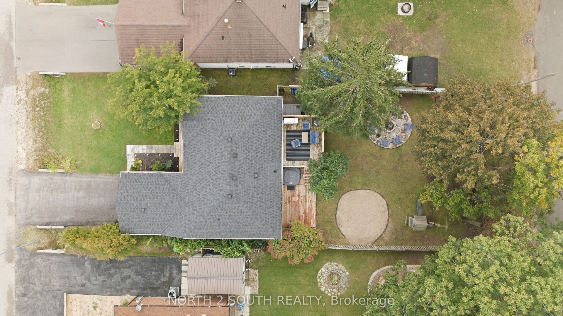 74 Leo Boulevard, Wasaga Beach, Simcoe ON L9Z 1C5 74 Leo Boulevard, Wasaga Beach, Simcoe ON L9Z 1C5
