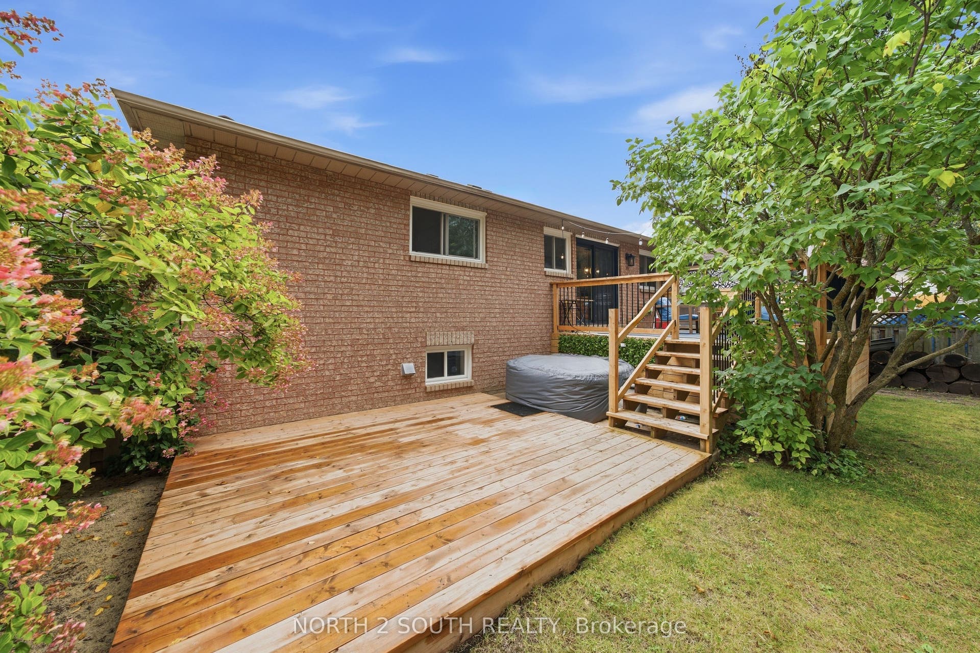 74 Leo Boulevard, Wasaga Beach, Simcoe ON L9Z 1C5 74 Leo Boulevard, Wasaga Beach, Simcoe ON L9Z 1C5