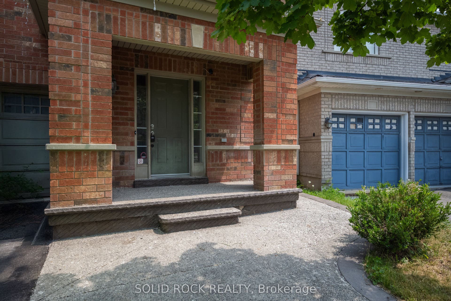 41 Trumpet Valley Boulevard, Brampton, Brampton, Peel ON L7A 2Z8 Welcome home