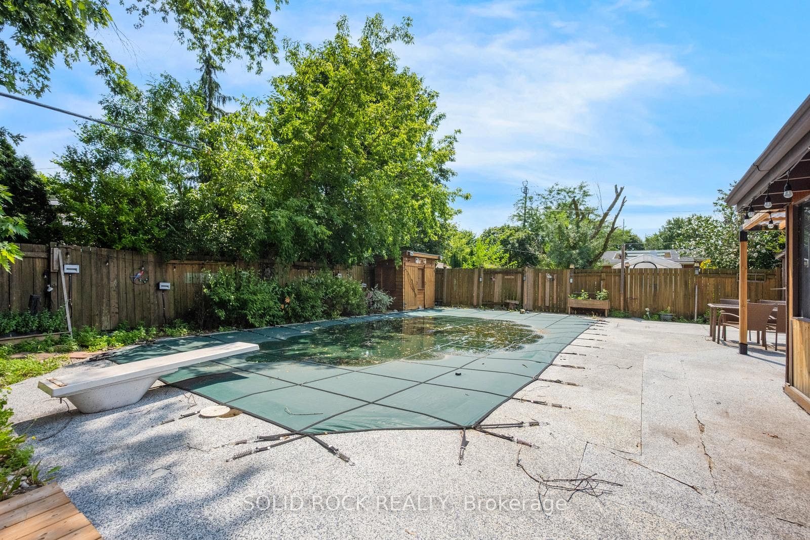 5372 Spruce Avenue, Burlington, Halton ON L7L 1N7
